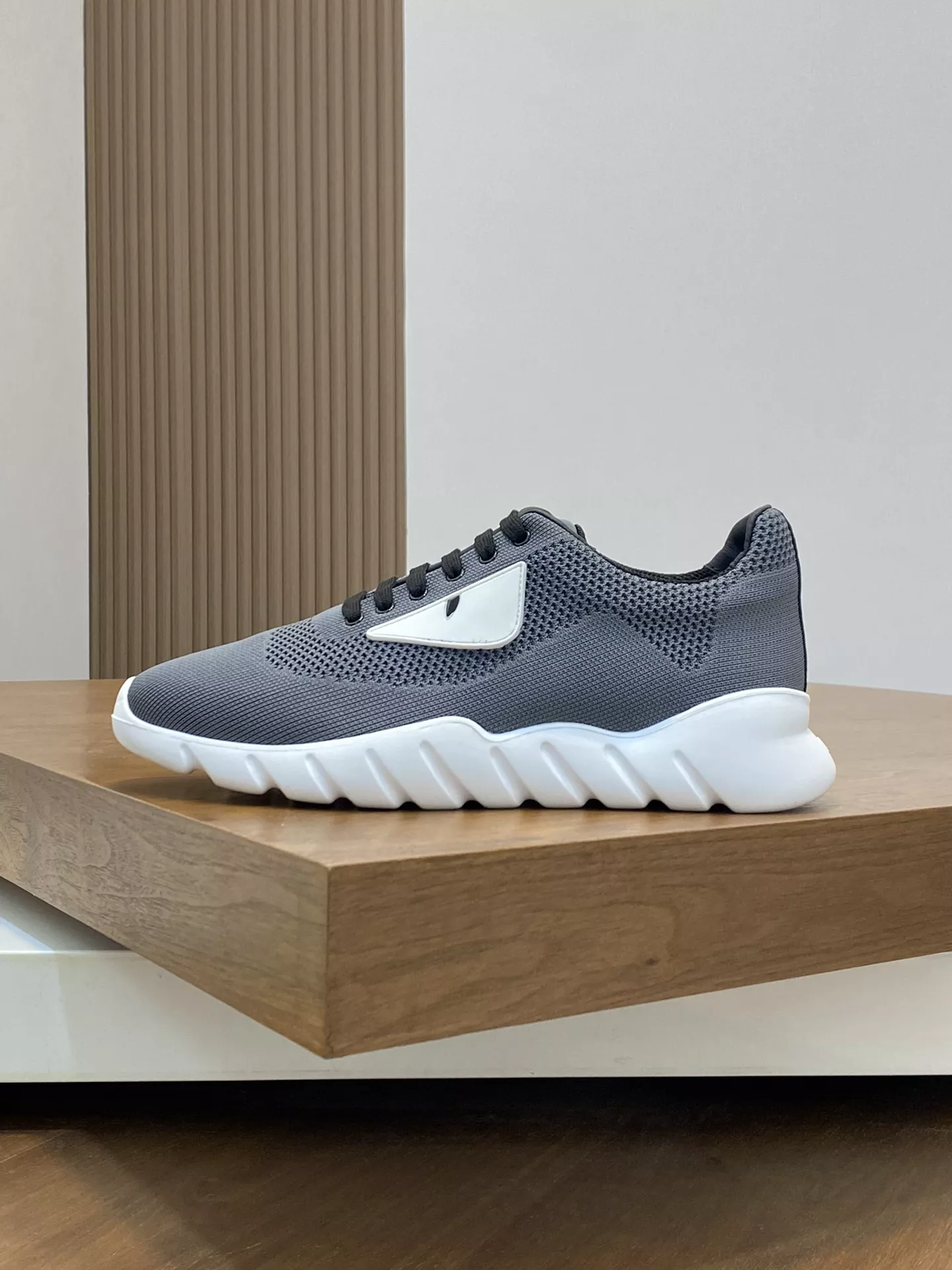 Fendi Casual Shoes For Men Comfortable 2758