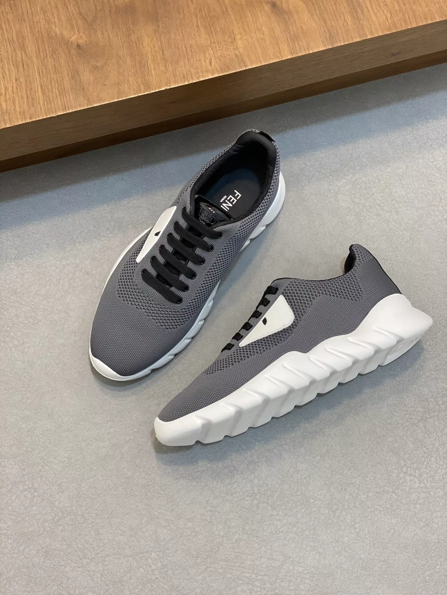 Fendi Casual Shoes For Men Comfortable 2758