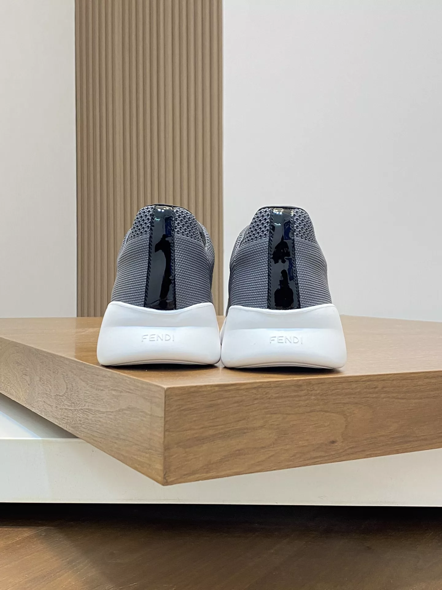 Fendi Casual Shoes For Men Comfortable 2758