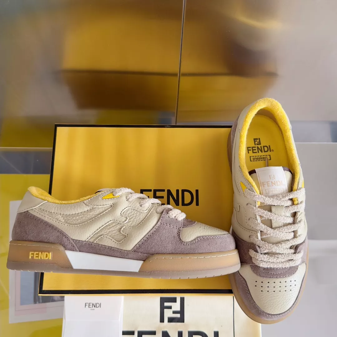 Fendi Casual Shoes For Men Compact 6895