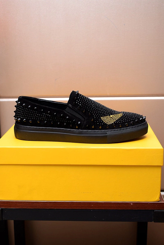 Fendi Casual Shoes For Men EasyMatch 5252