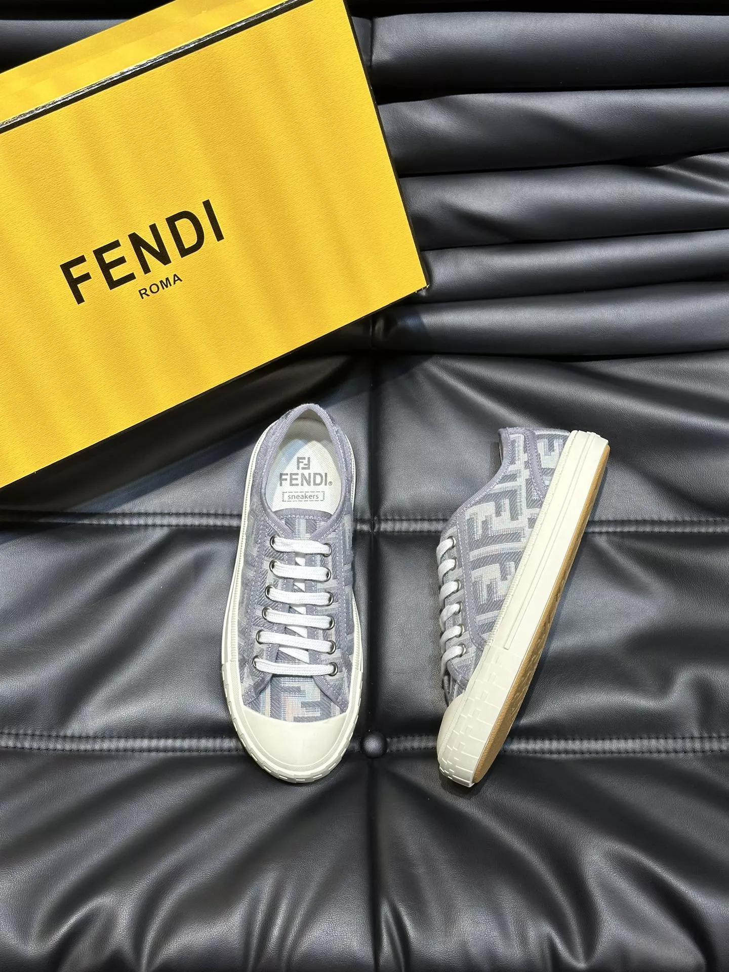 Fendi Casual Shoes For Men EyeCatching 4102
