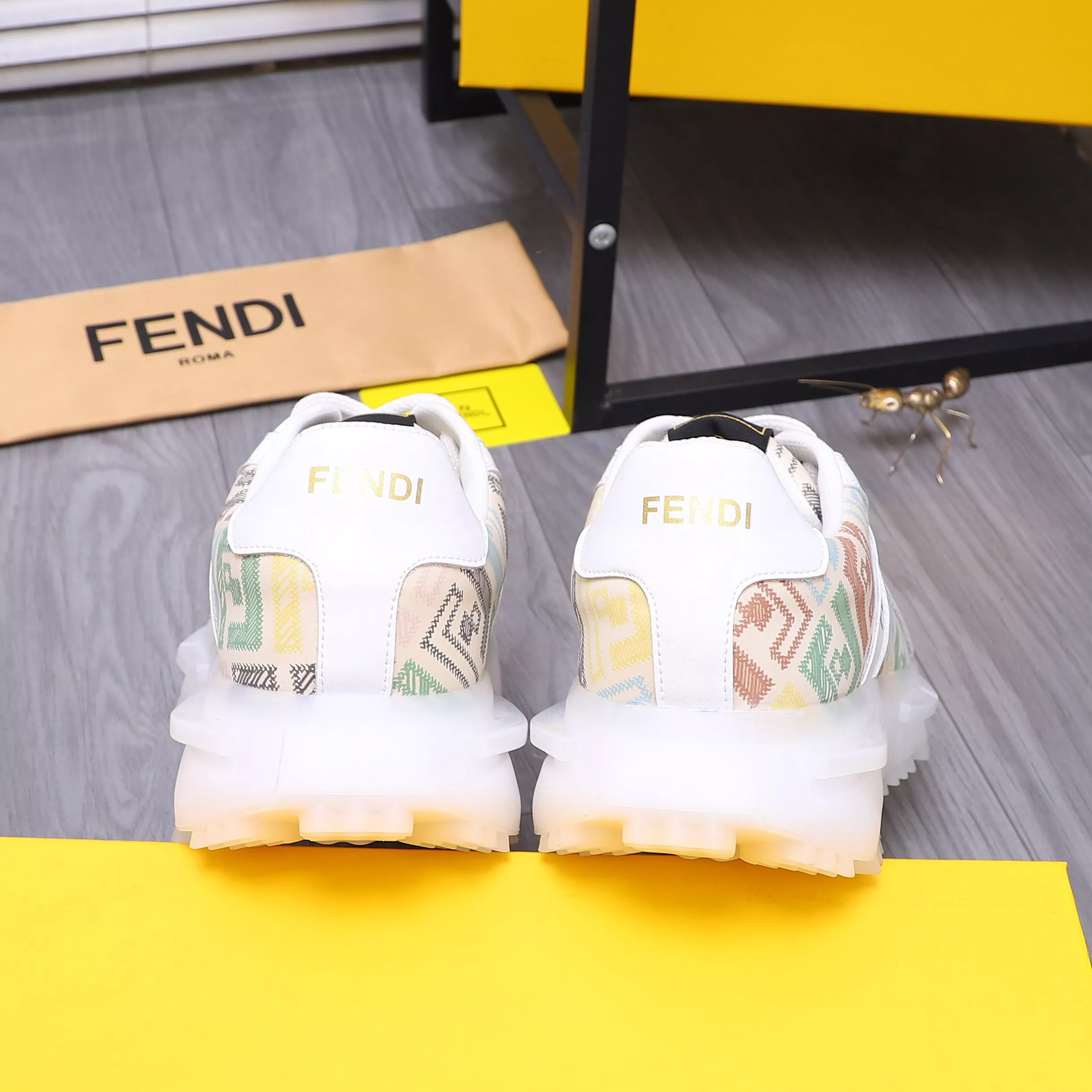 Fendi Casual Shoes For Men Fashionable 4646