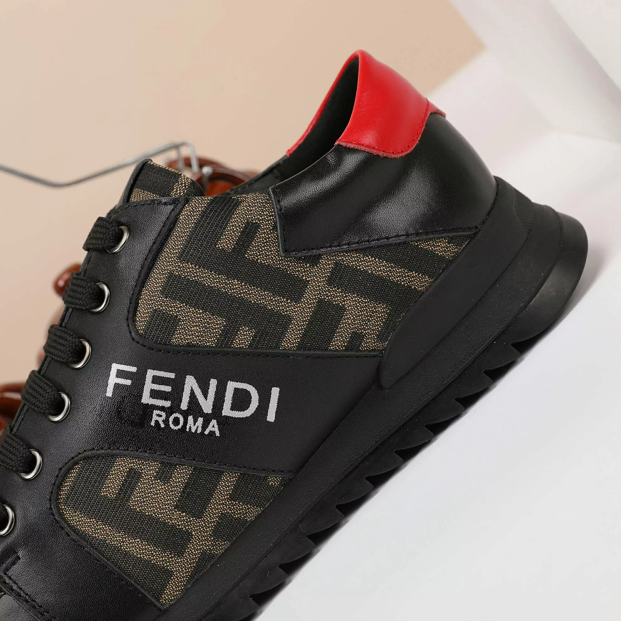 Fendi Casual Shoes For Men Flexible 3209