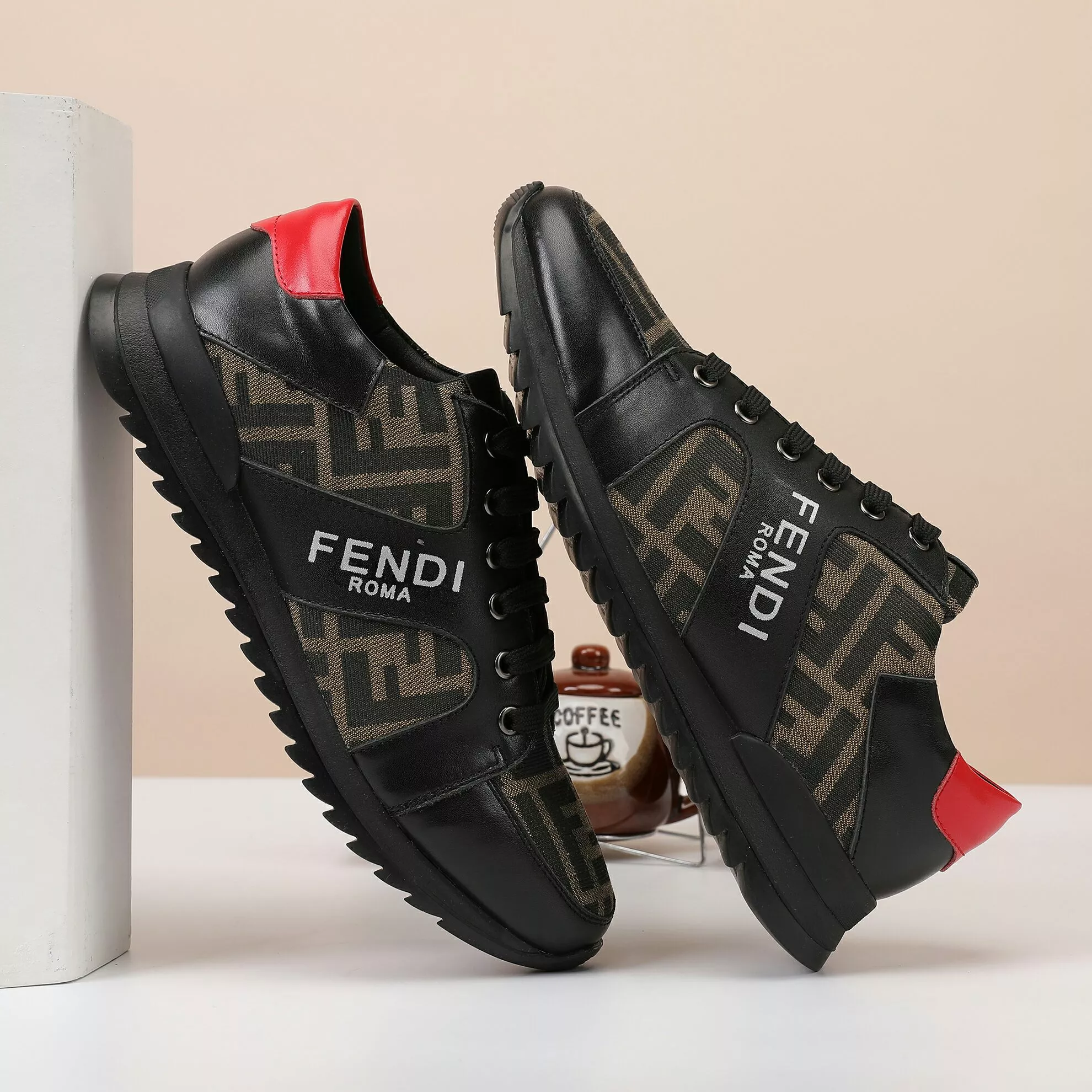 Fendi Casual Shoes For Men Flexible 3209