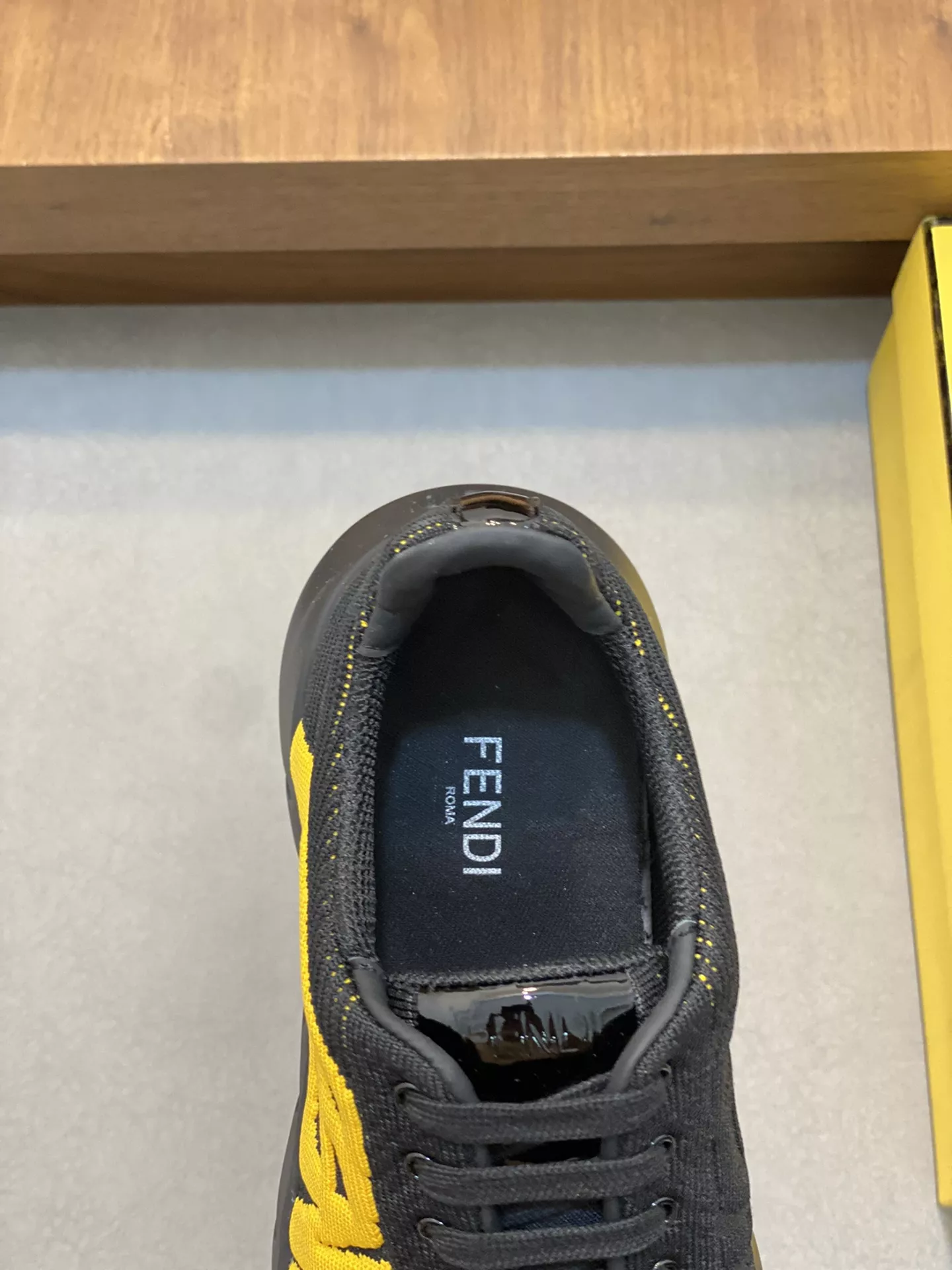 Fendi Casual Shoes For Men Flexible 4494