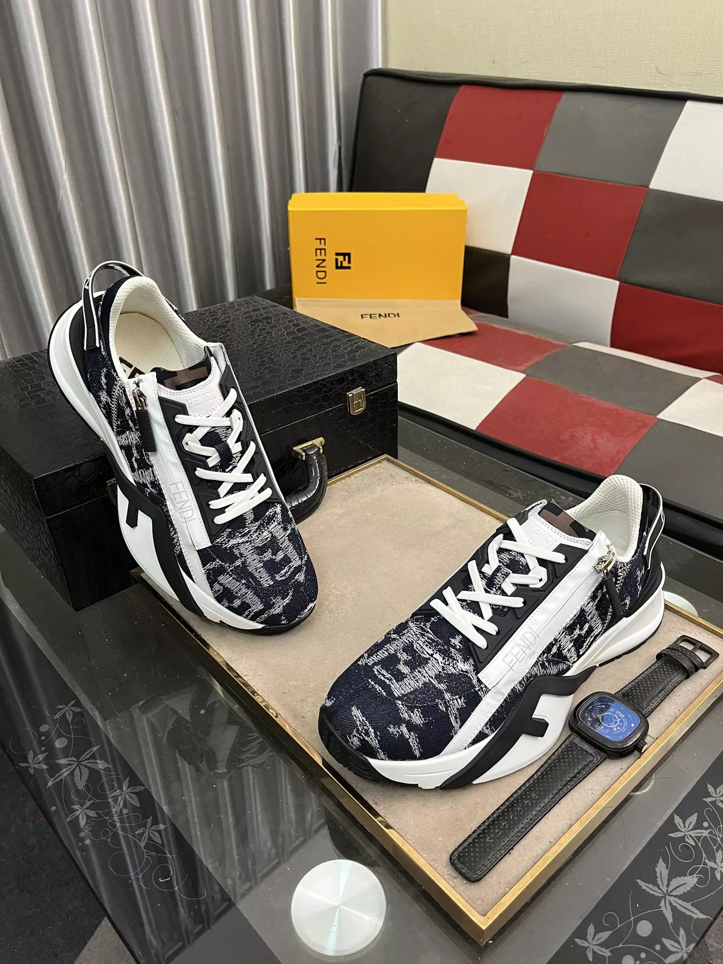 Fendi Casual Shoes For Men Functional 1186