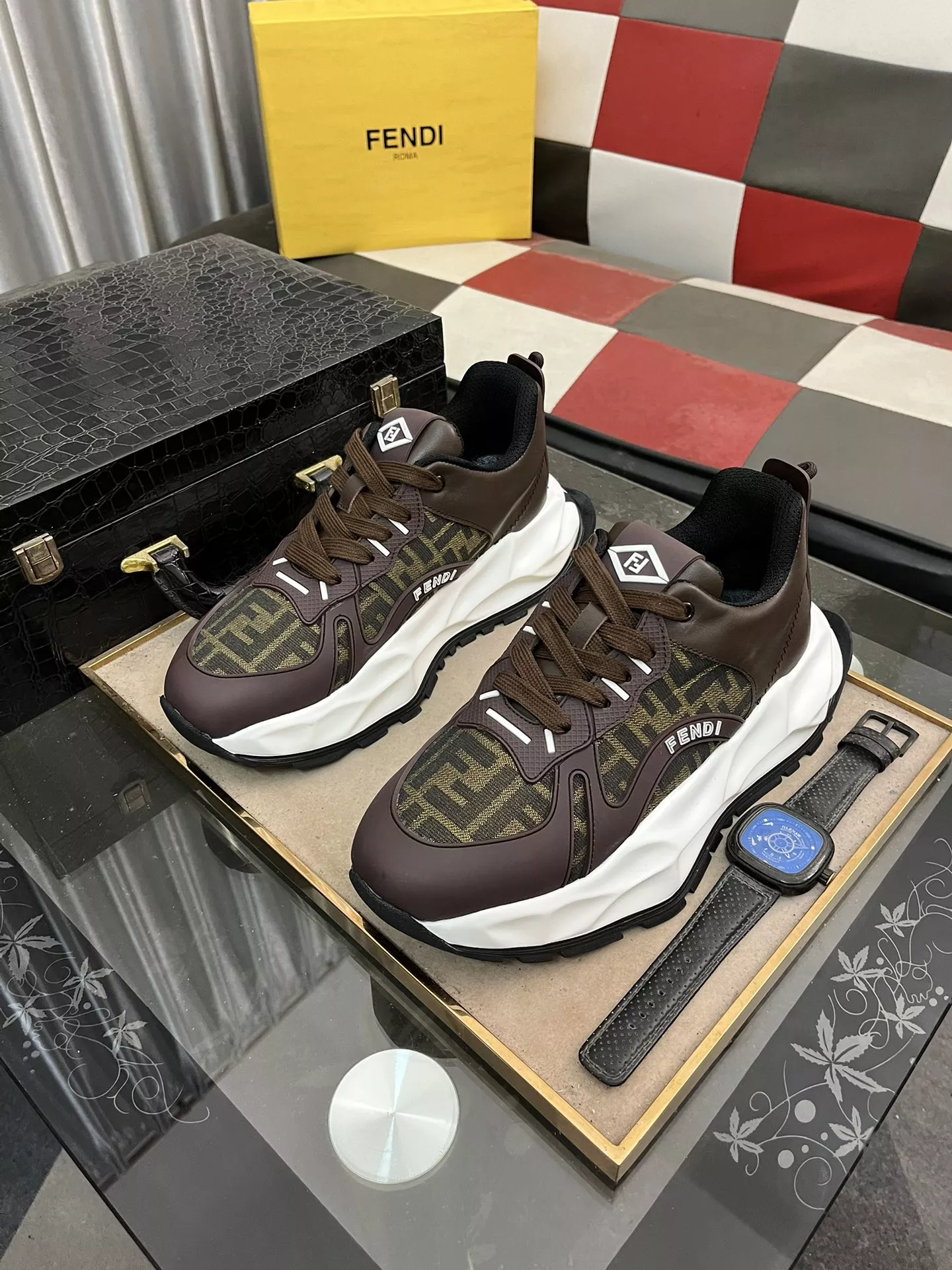 Fendi Casual Shoes For Men Functional 6349