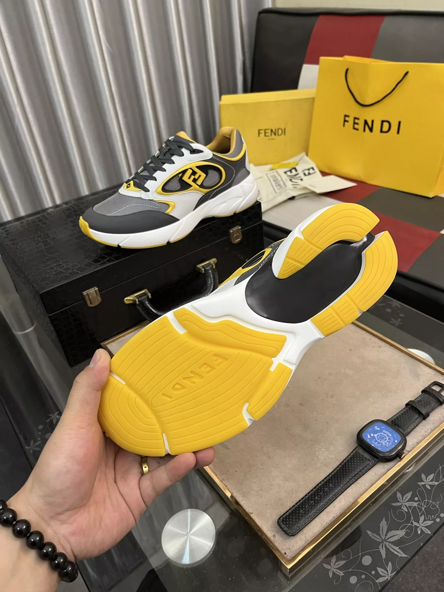 Fendi Casual Shoes For Men Lightweight 2217