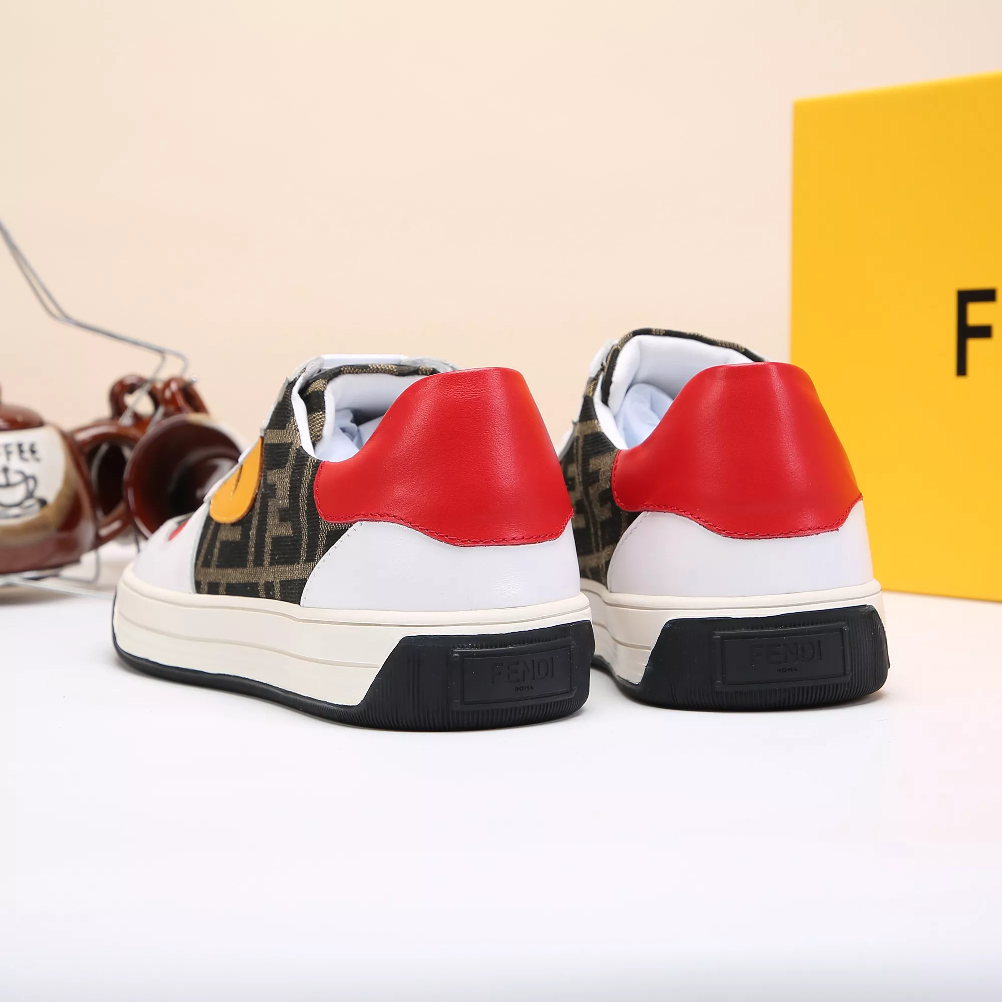 Fendi Casual Shoes For Men Reliable 3056