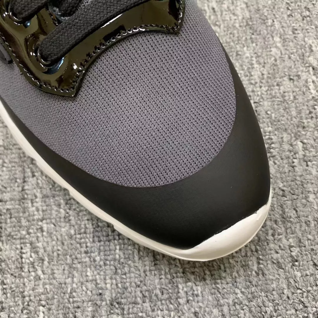 Fendi Casual Shoes For Men Soft 9347