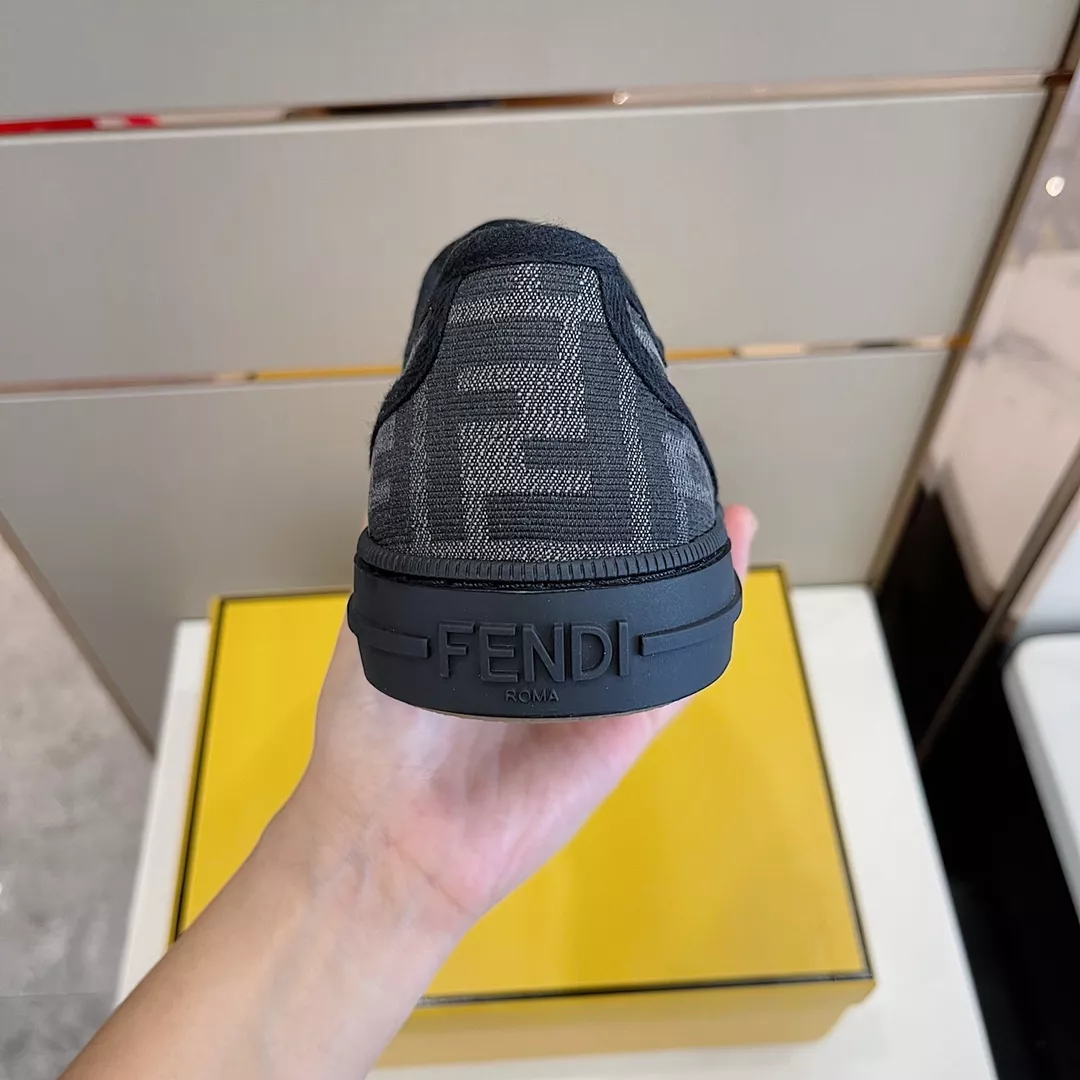 Fendi Casual Shoes For Men Sophisticated 3739