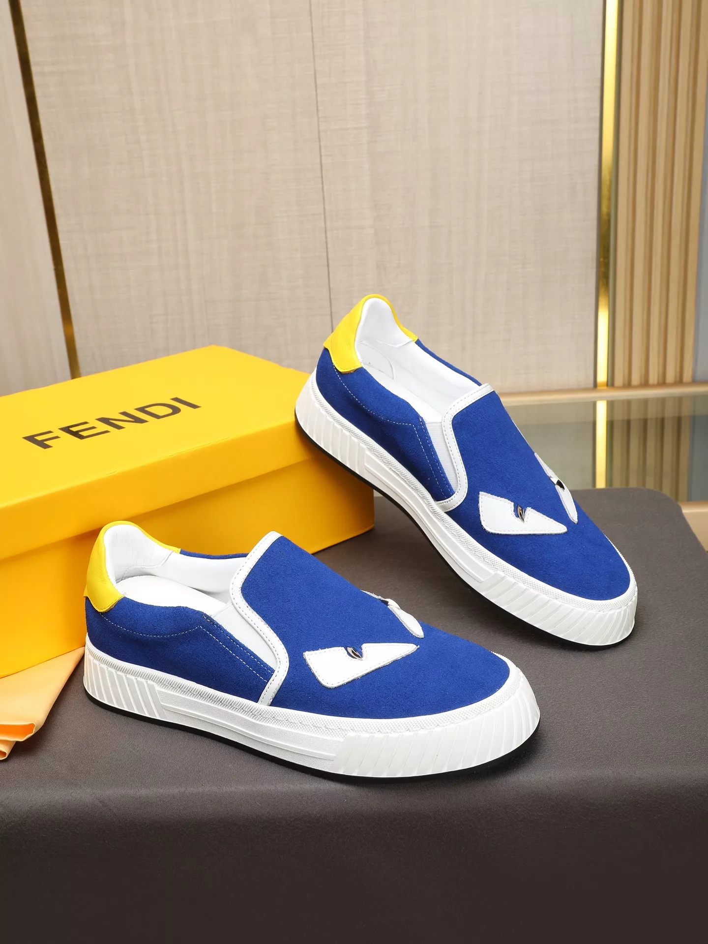 Fendi Casual Shoes For Men Stylish 701