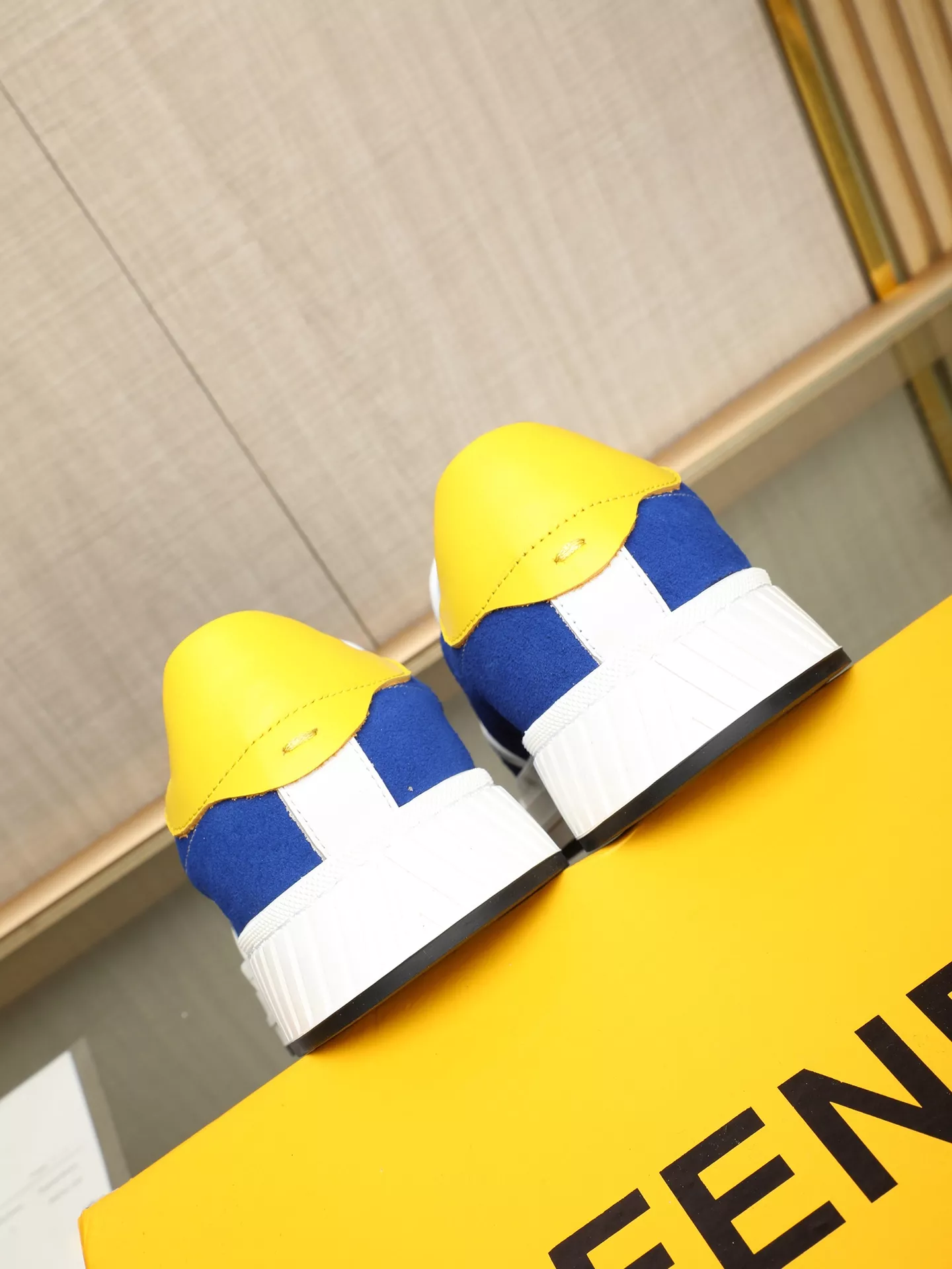 Fendi Casual Shoes For Men Stylish 701