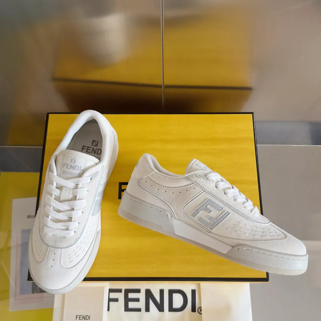 Fendi Casual Shoes For Men TopPick 7875