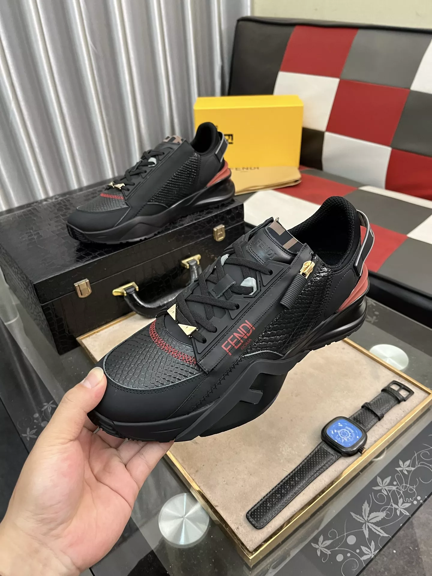 Fendi Casual Shoes For Men Versatile 6709