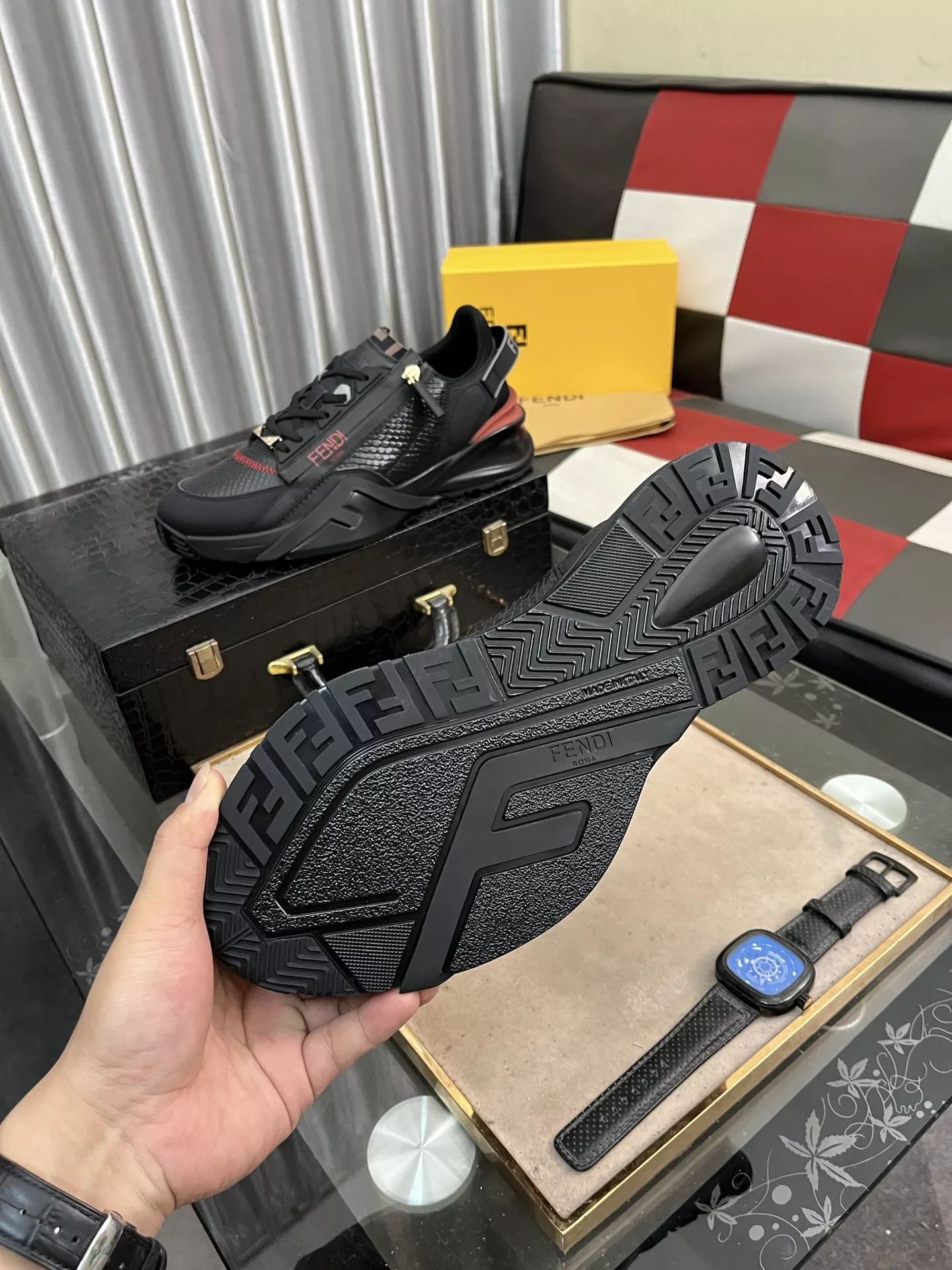 Fendi Casual Shoes For Men Versatile 6709