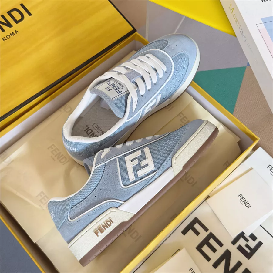 Fendi Casual Shoes For Women Classic 9978