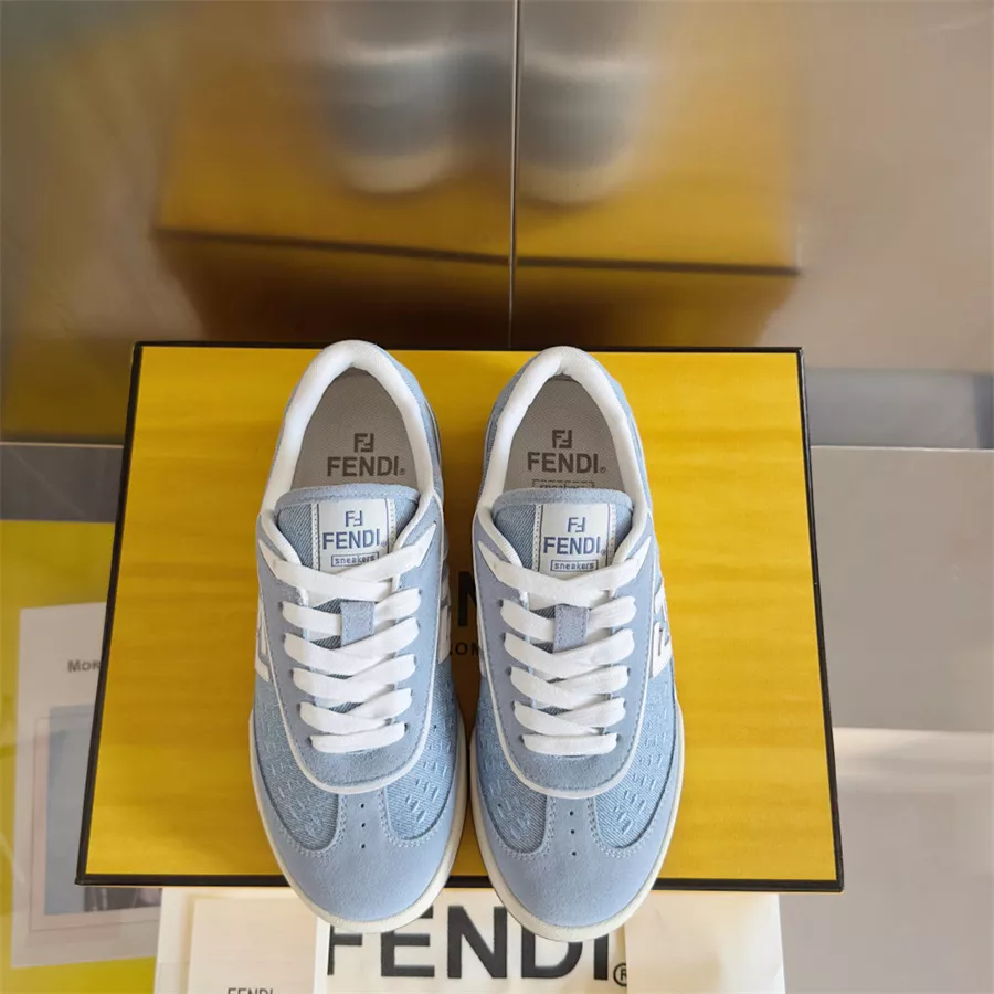 Fendi Casual Shoes For Women Classic 9978