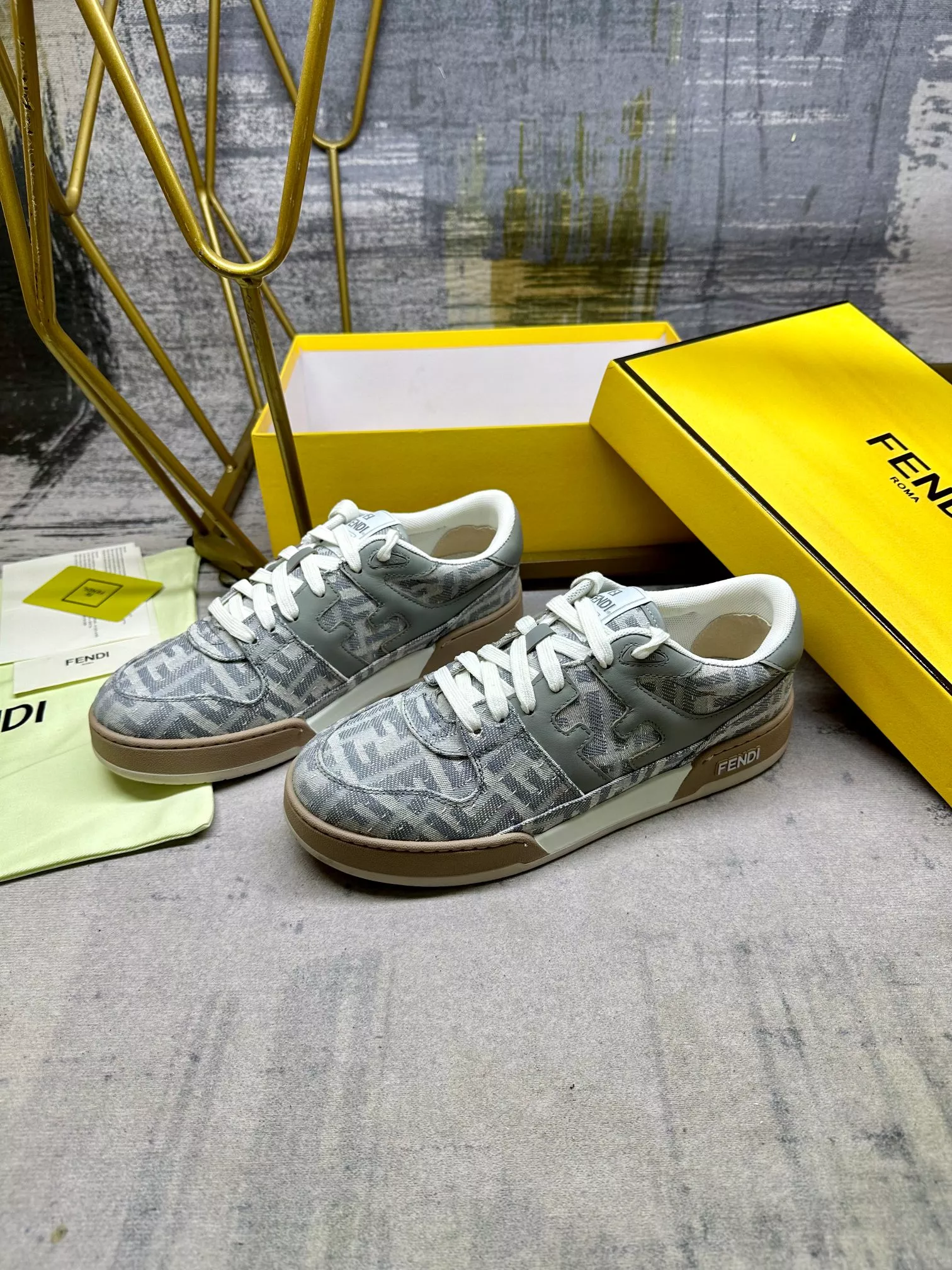 Fendi Casual Shoes For Women HighQuality 6524