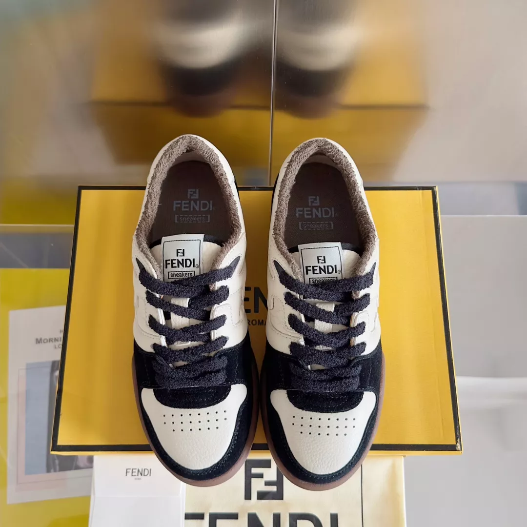Fendi Casual Shoes For Women Refined 3895