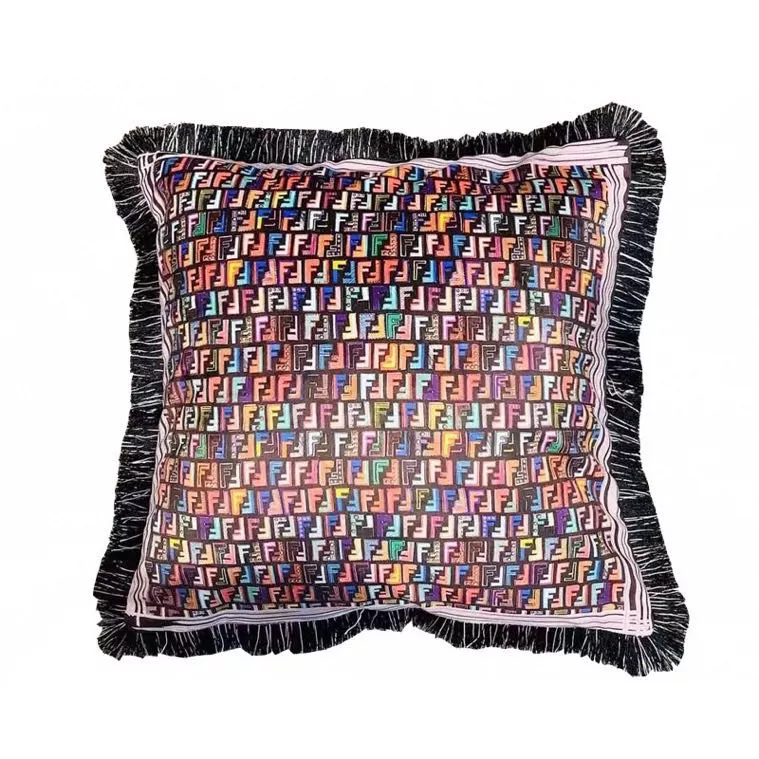 Fendi Cushion Durable 9745
