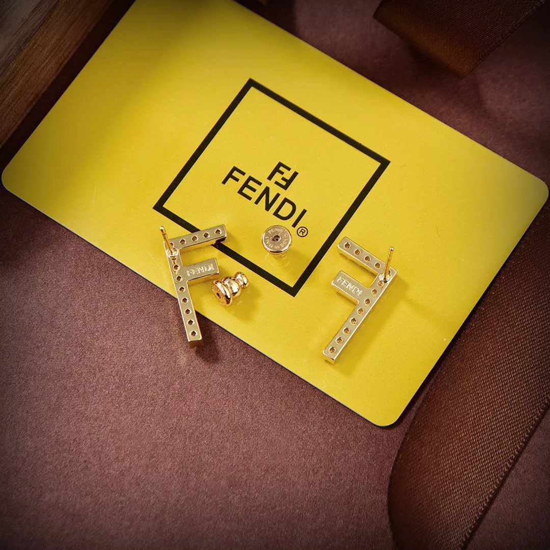 Fendi Earrings For Women AllSeason 1044