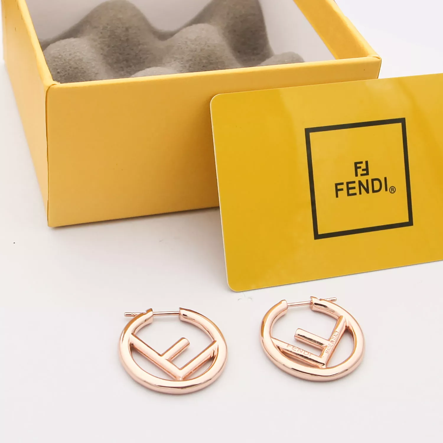 Fendi Earrings For Women Classic 5012