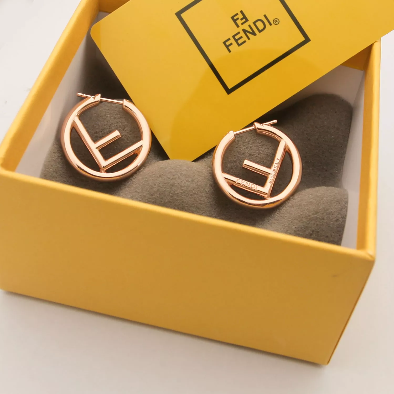 Fendi Earrings For Women Classic 5012