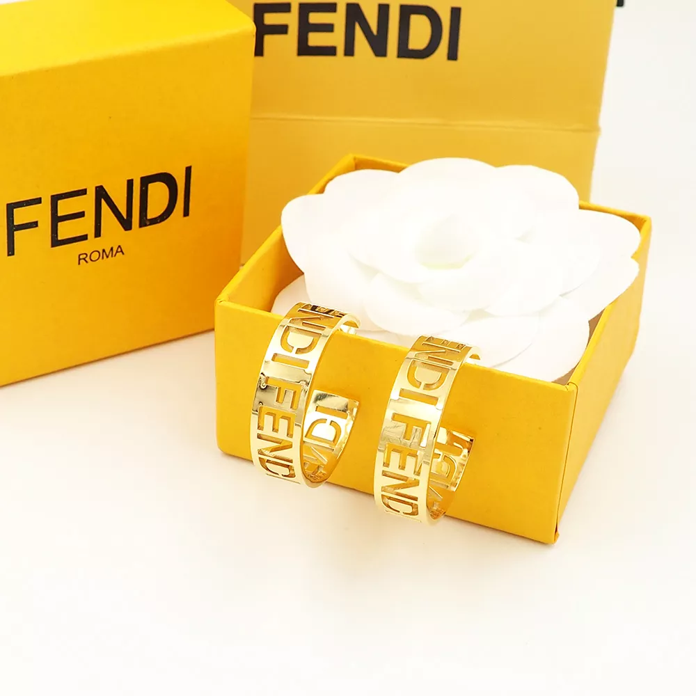 Fendi Earrings For Women Unique 2600