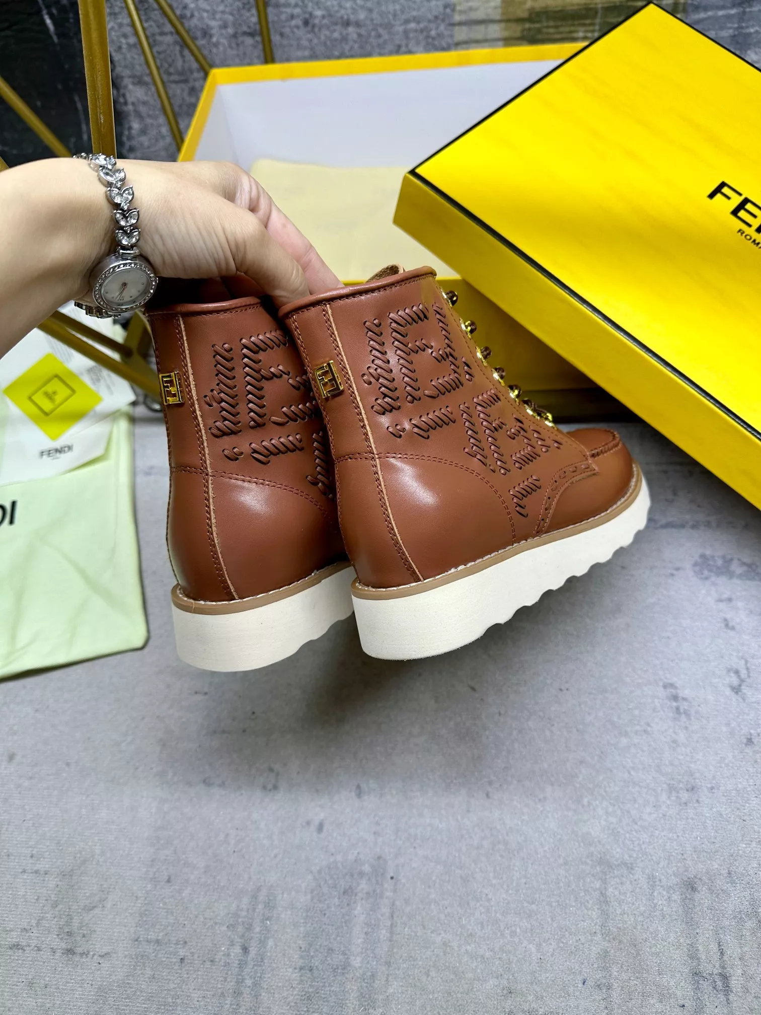 Fendi Fashion Boots For Women Soft 3217