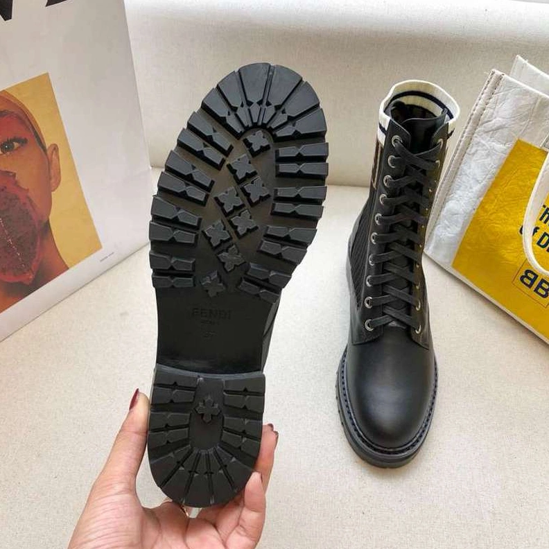 Fendi Fashion Boots For Women Timeless 5346