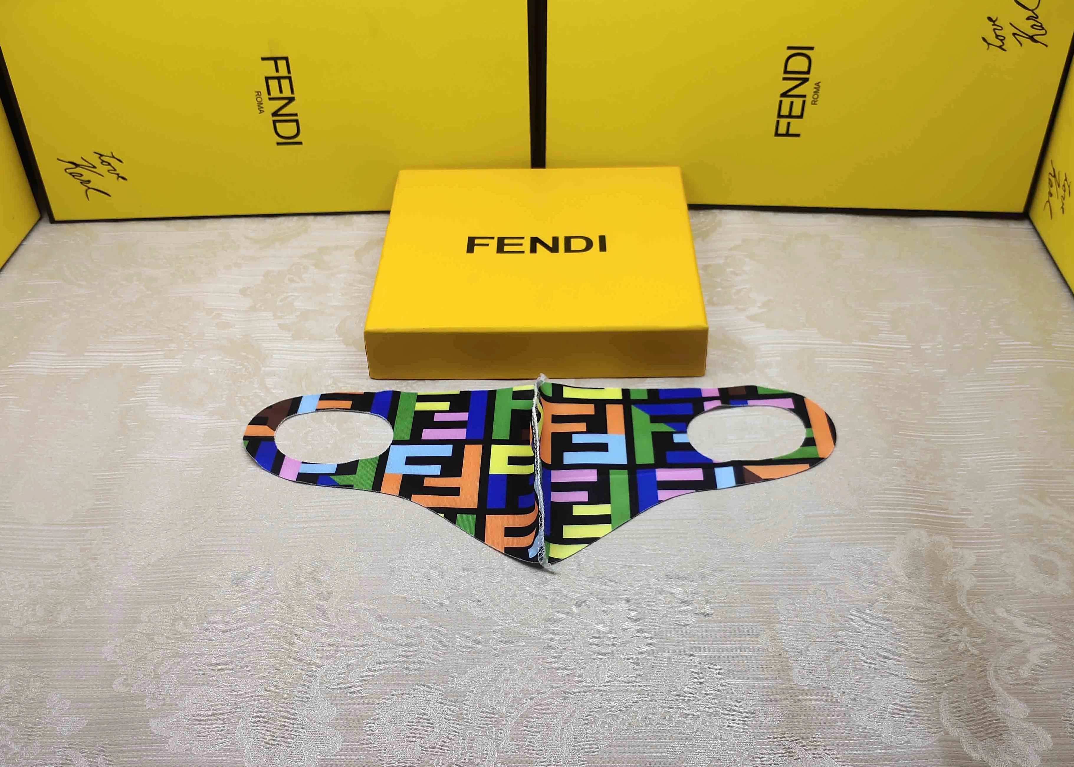 Fendi Fashion Mask StreetReady 7801