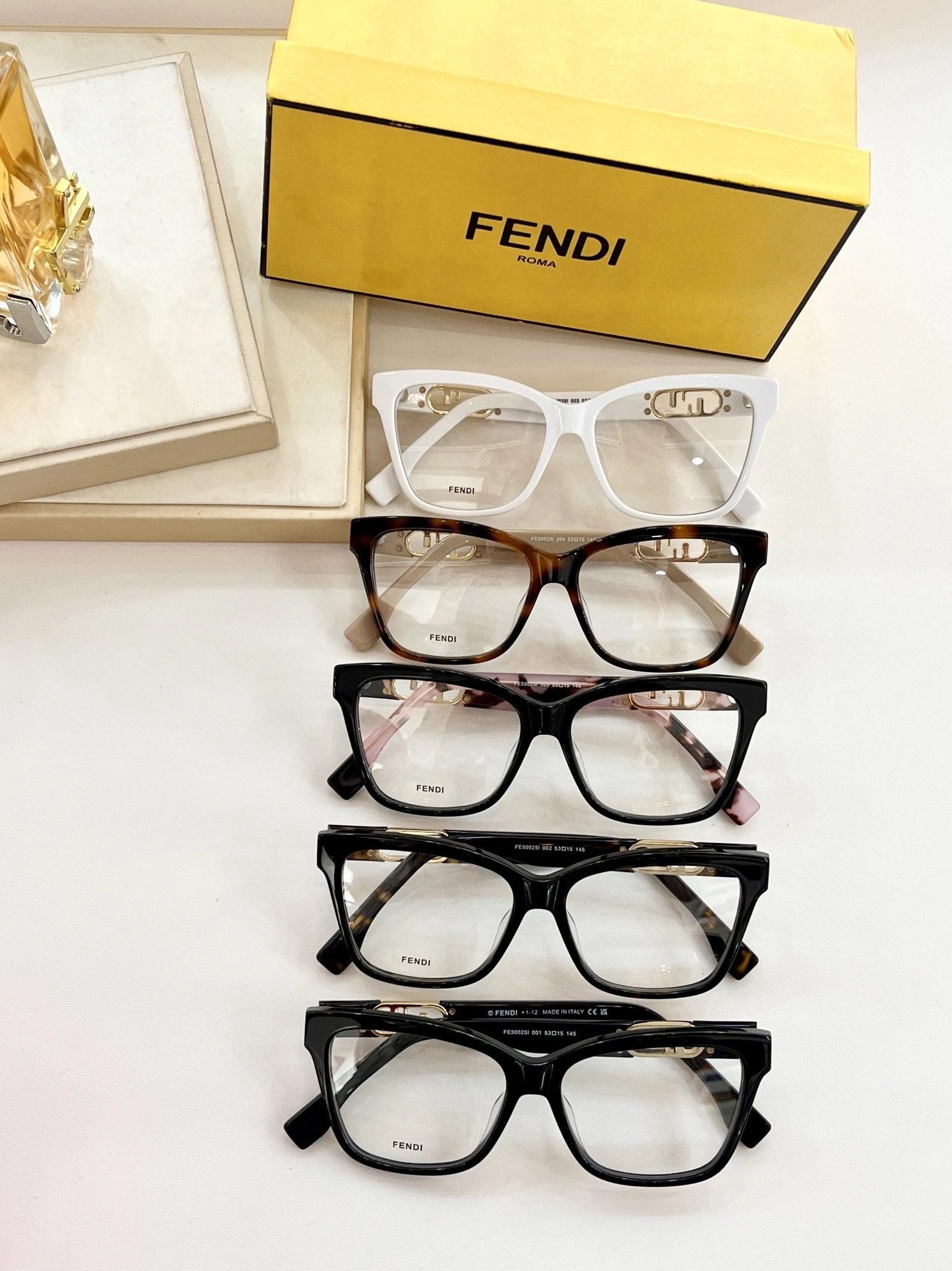 Fendi Goggles TopPick 5806