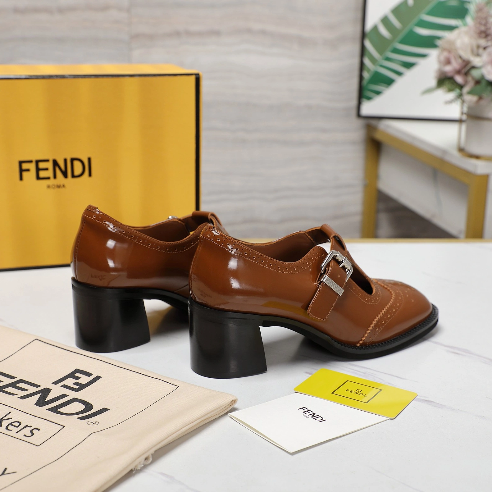 Fendi High-Heeled Shoes For Women Trendsetting 4250