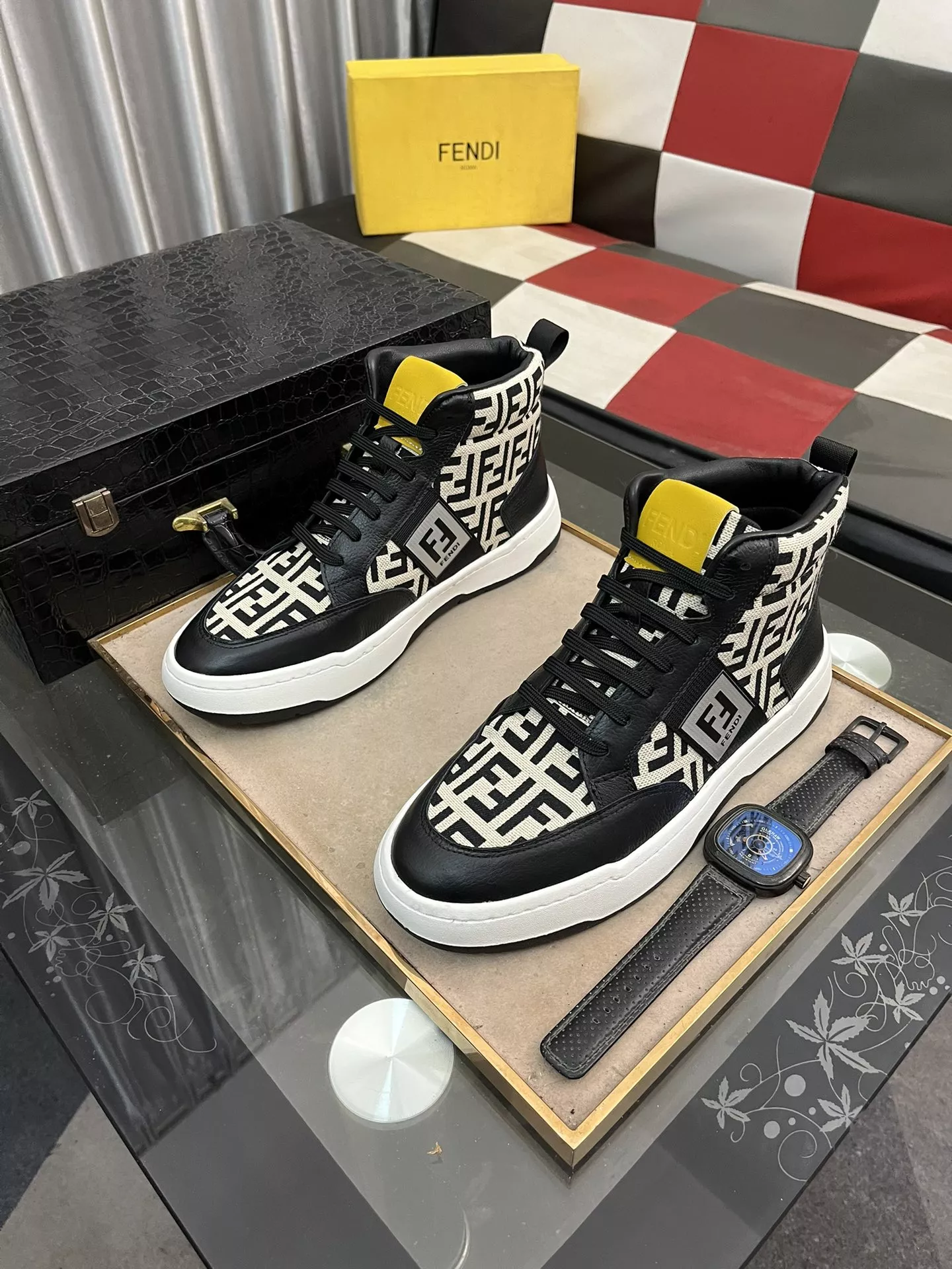 Fendi High Tops Casual Shoes For Men Affordable 9560