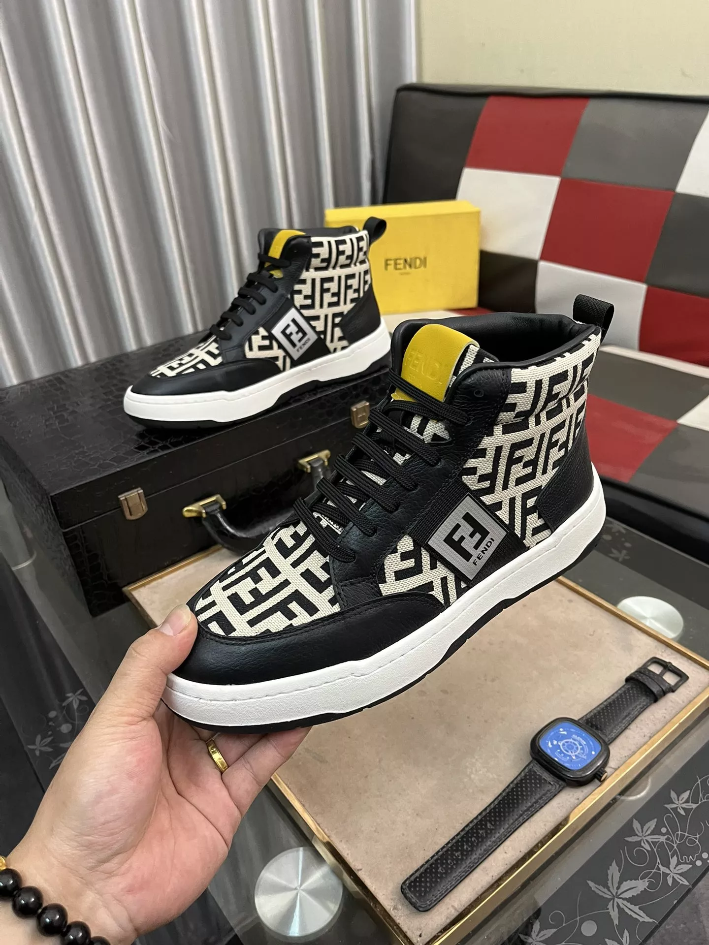 Fendi High Tops Casual Shoes For Men Affordable 9560