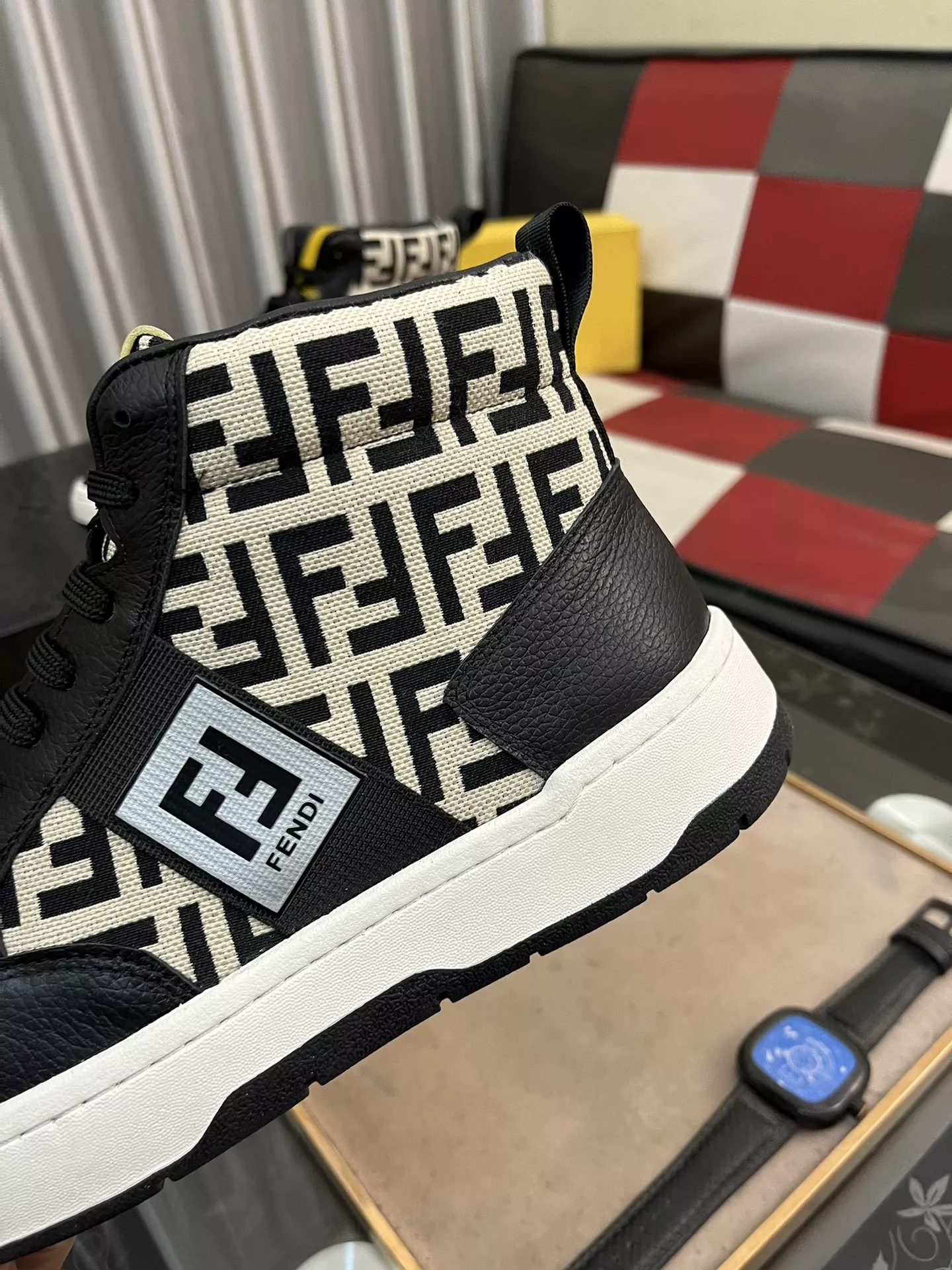 Fendi High Tops Casual Shoes For Men Affordable 9560