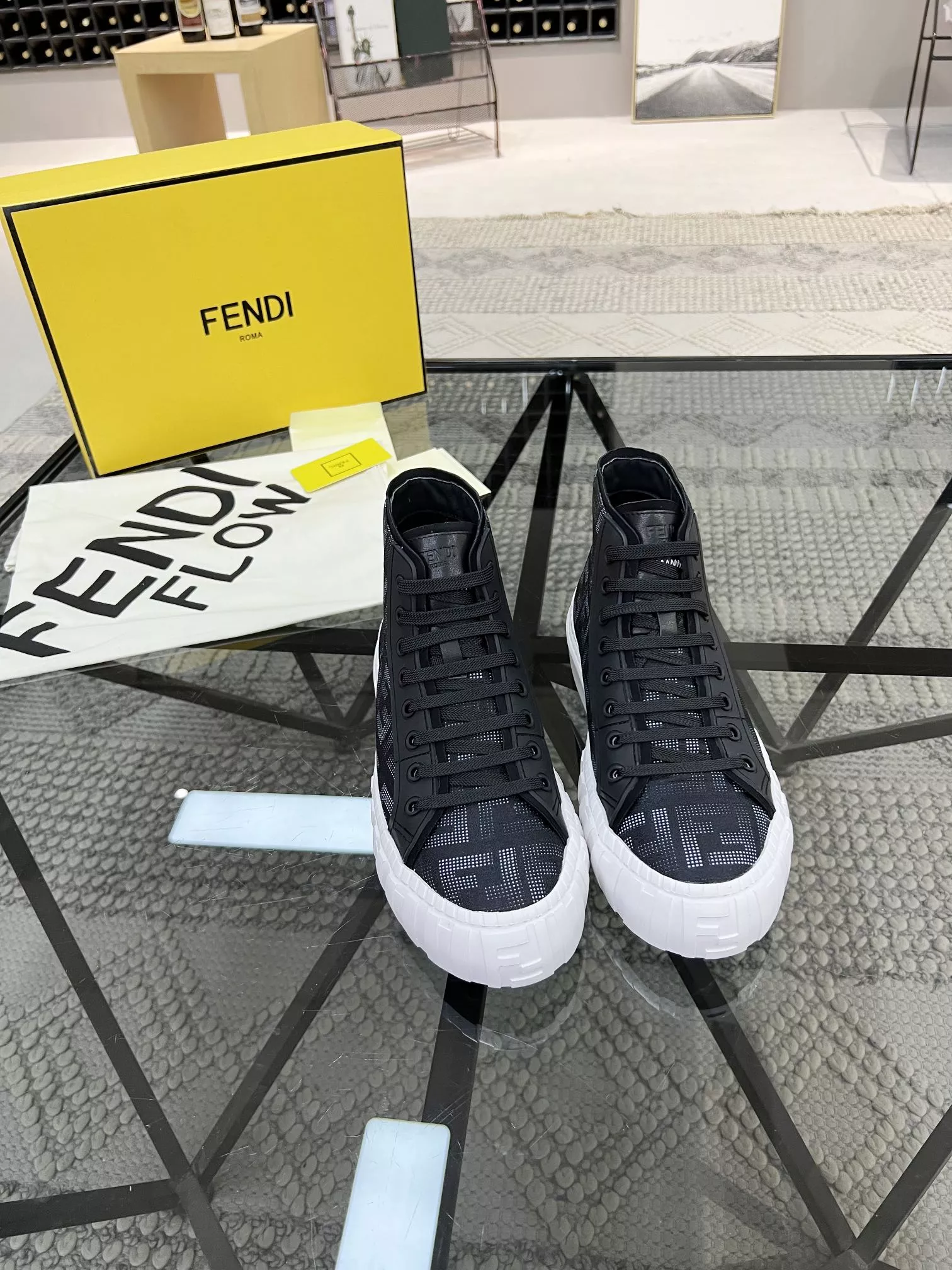 Fendi High Tops Casual Shoes For Men Bright 6041
