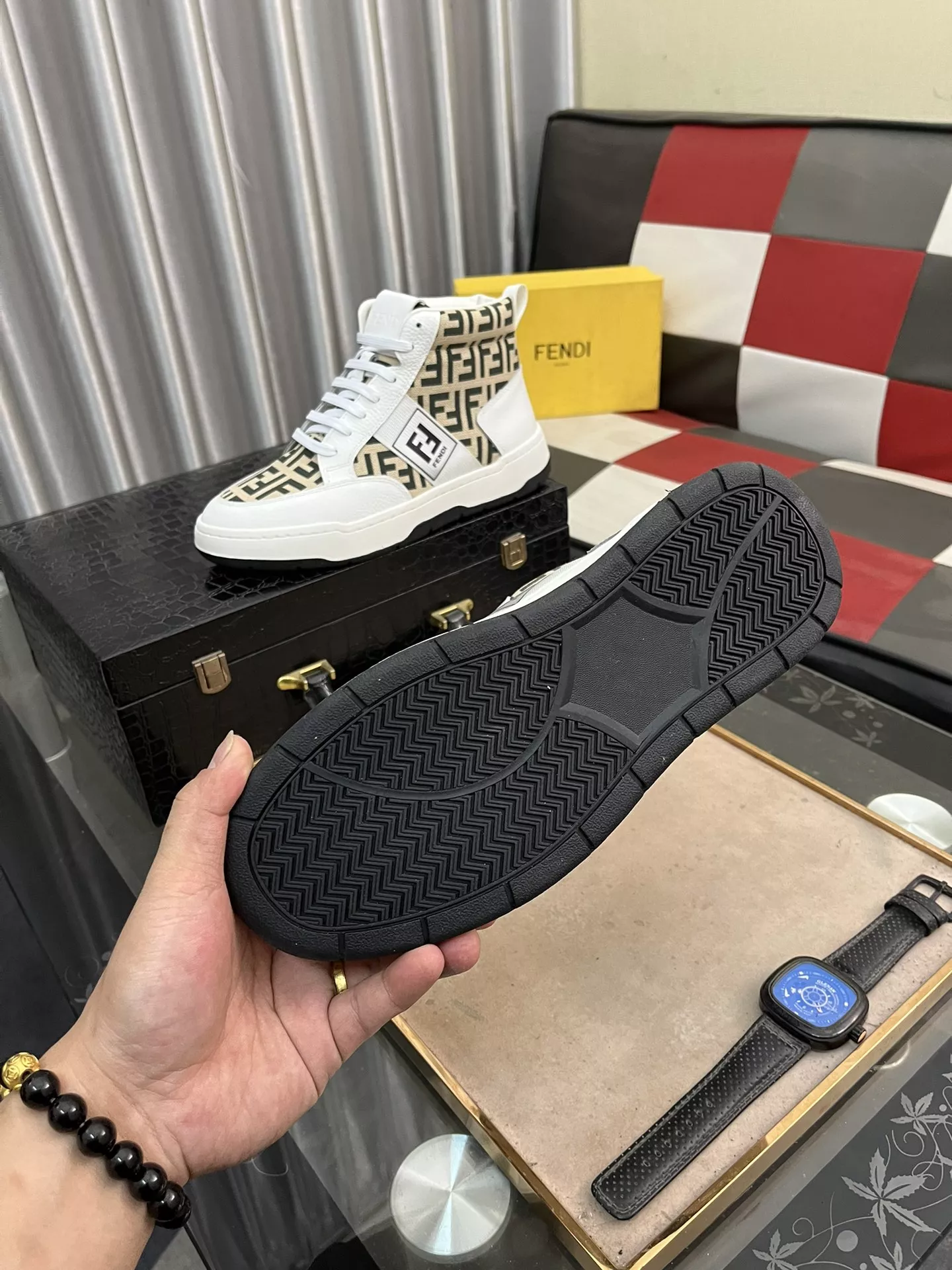 Fendi High Tops Casual Shoes For Men Classic 407