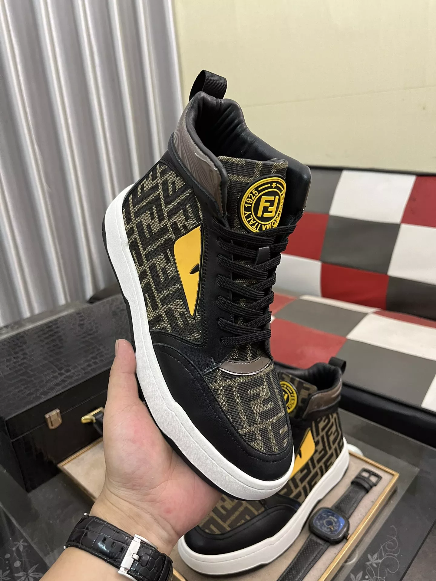 Fendi High Tops Casual Shoes For Men Trendsetting 1920