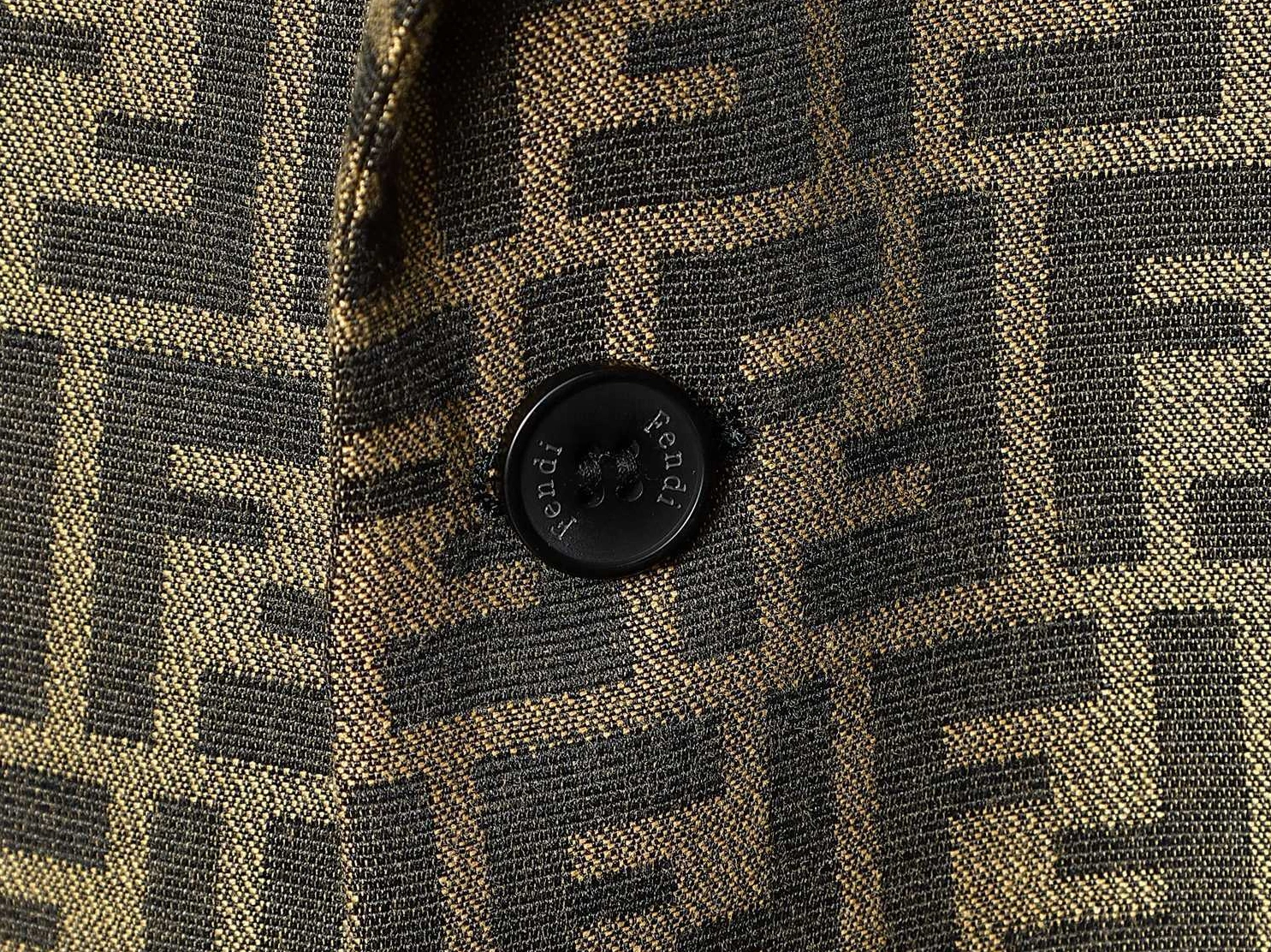 Fendi Jackets Long Sleeved For Men Vibrant 5231