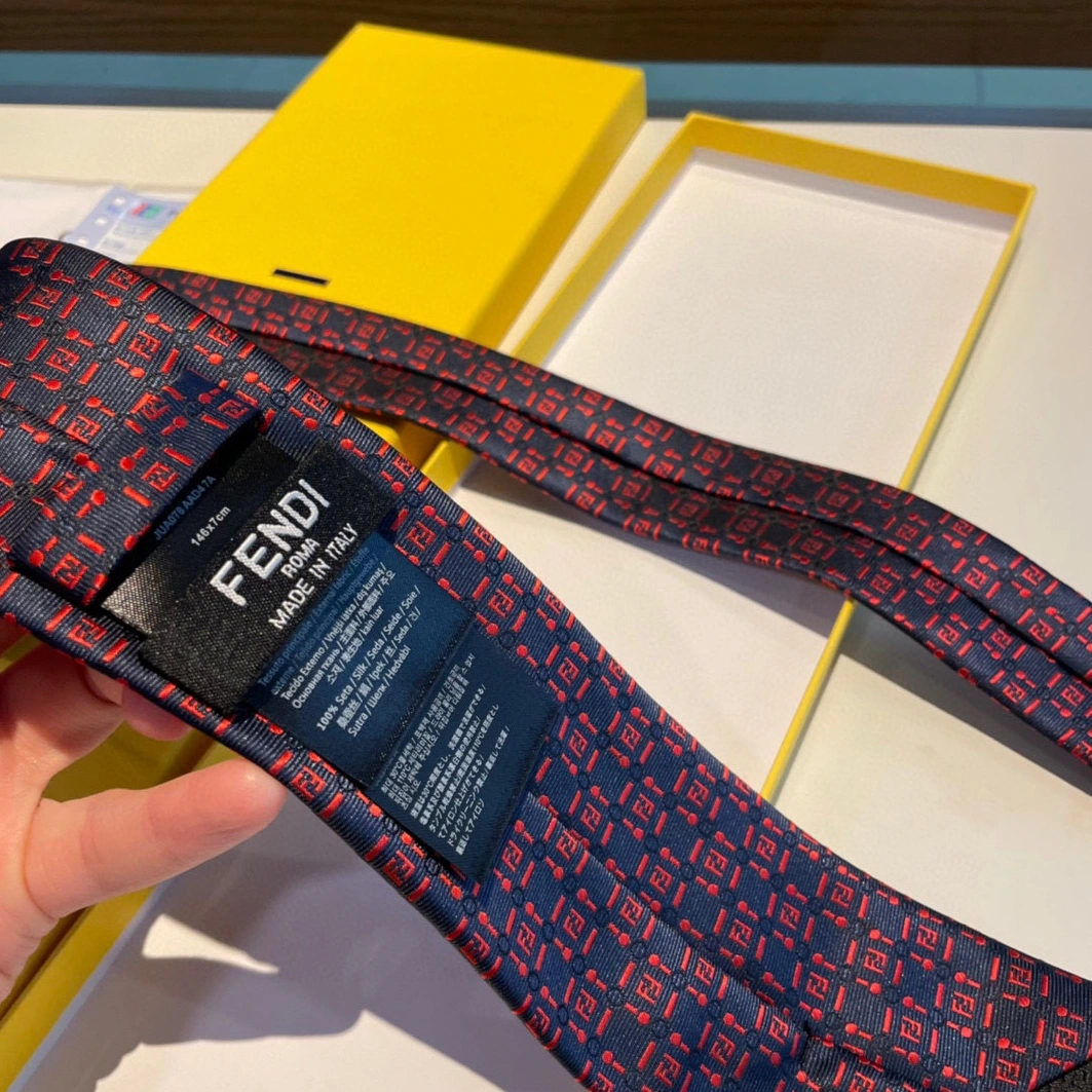 Fendi Necktie For Men Breathable 5863