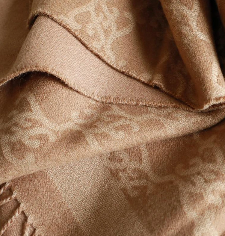 Fendi Poncho Functional 4054