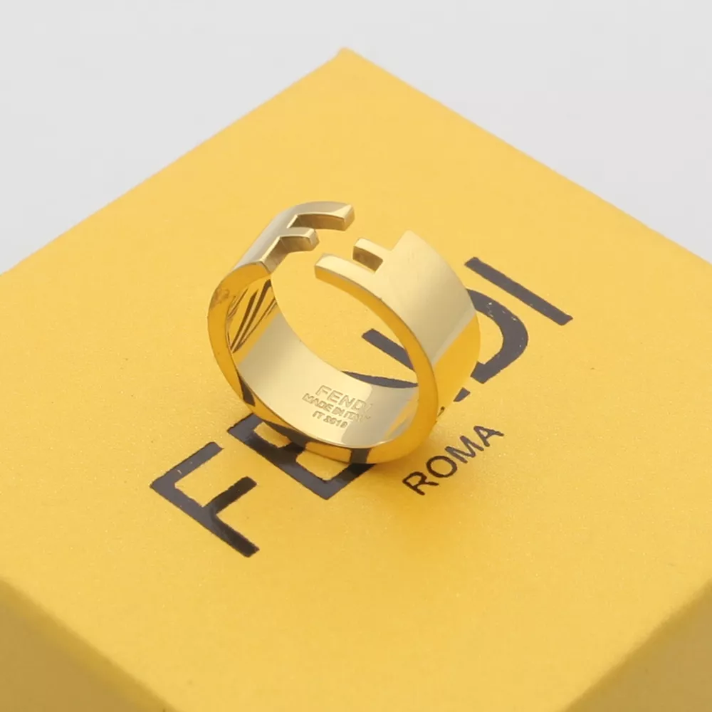 Fendi Rings In Gold Flexible 5396