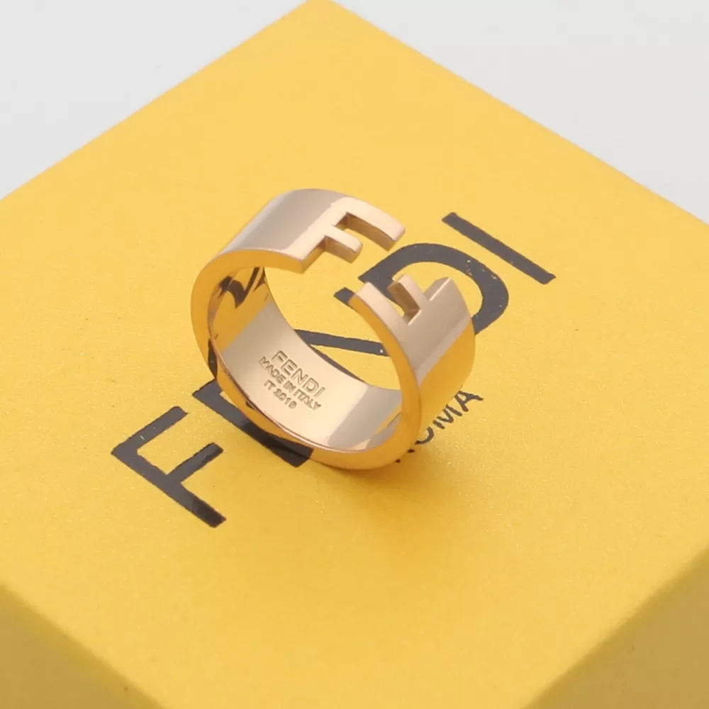 Fendi Rings In Rose Gold Sleek 1855