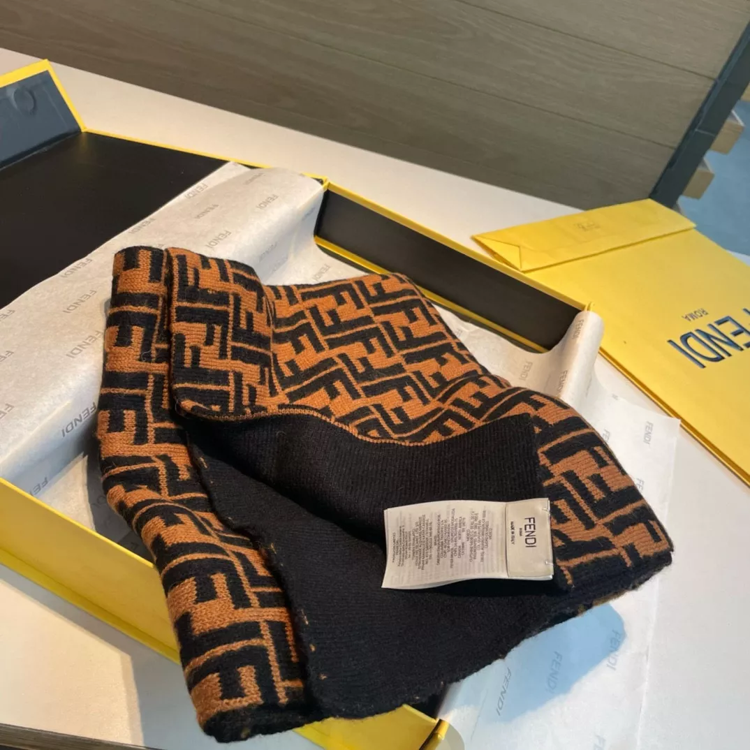 Fendi Scarf For Women Vibrant 3216