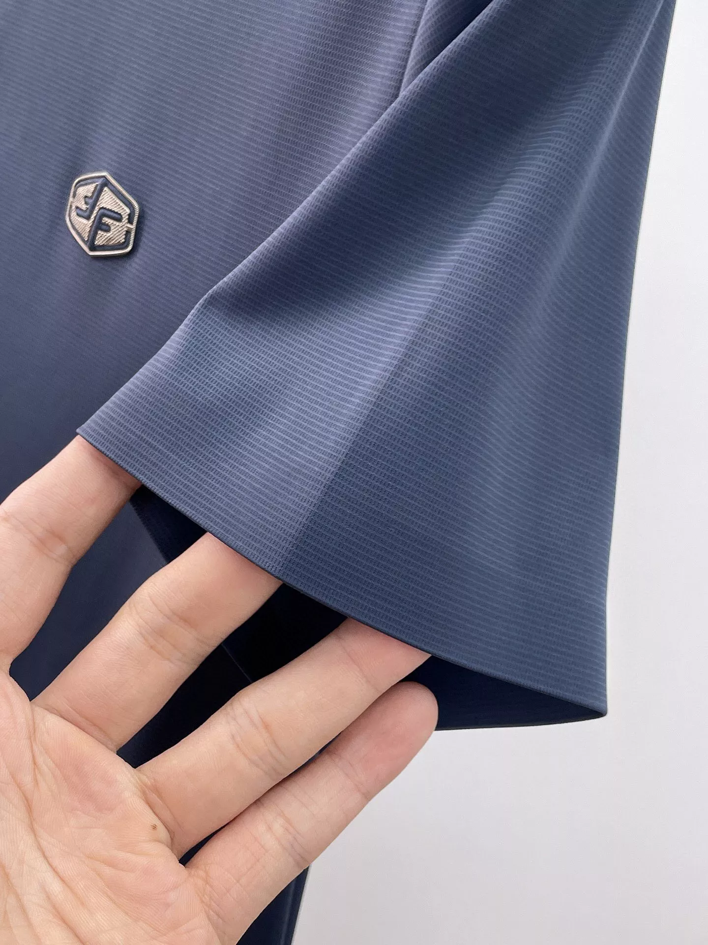 Fendi Shirts Short Sleeved For Men HighQuality 4205