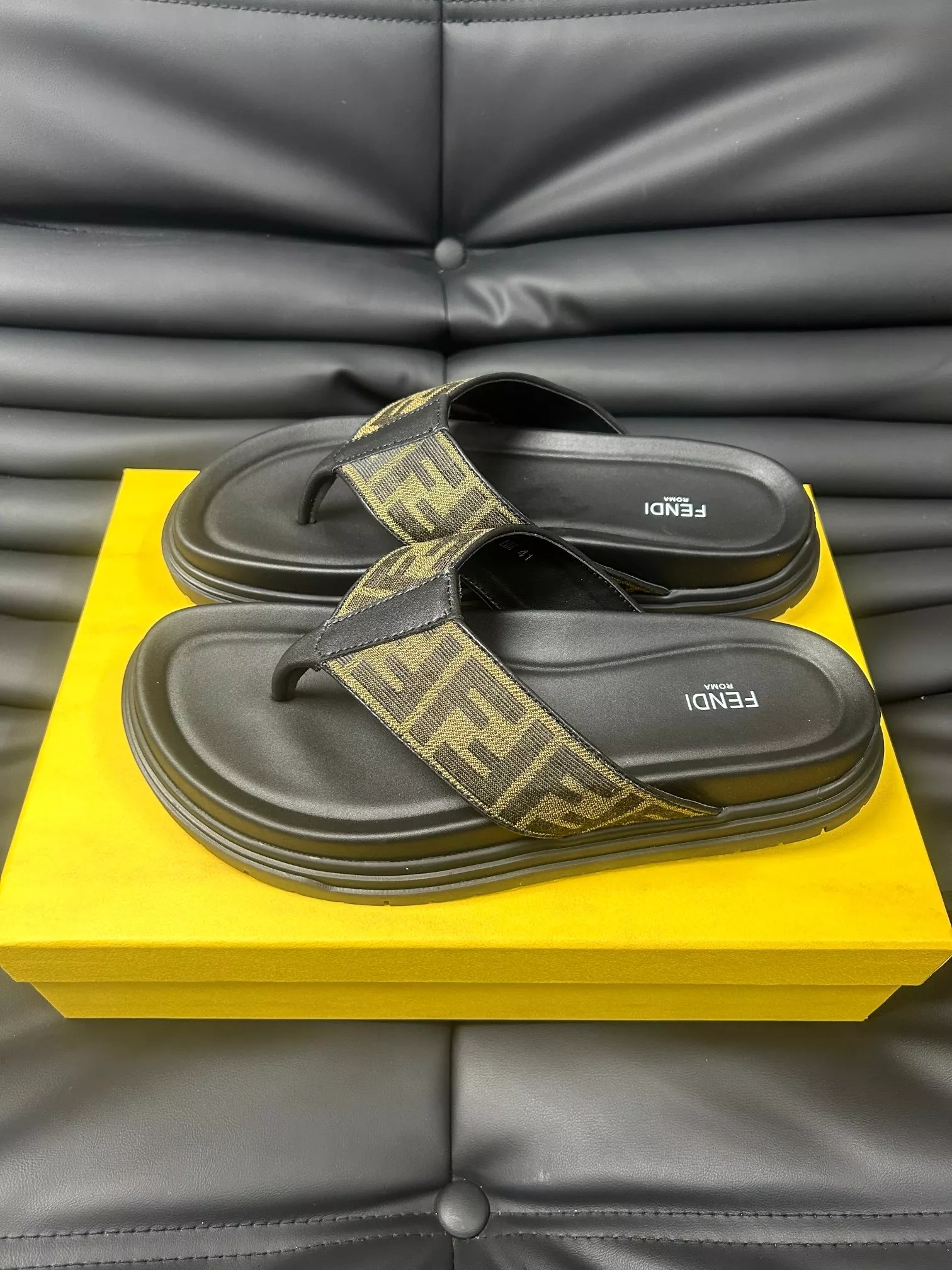 Fendi Slippers For Men Affordable 2819