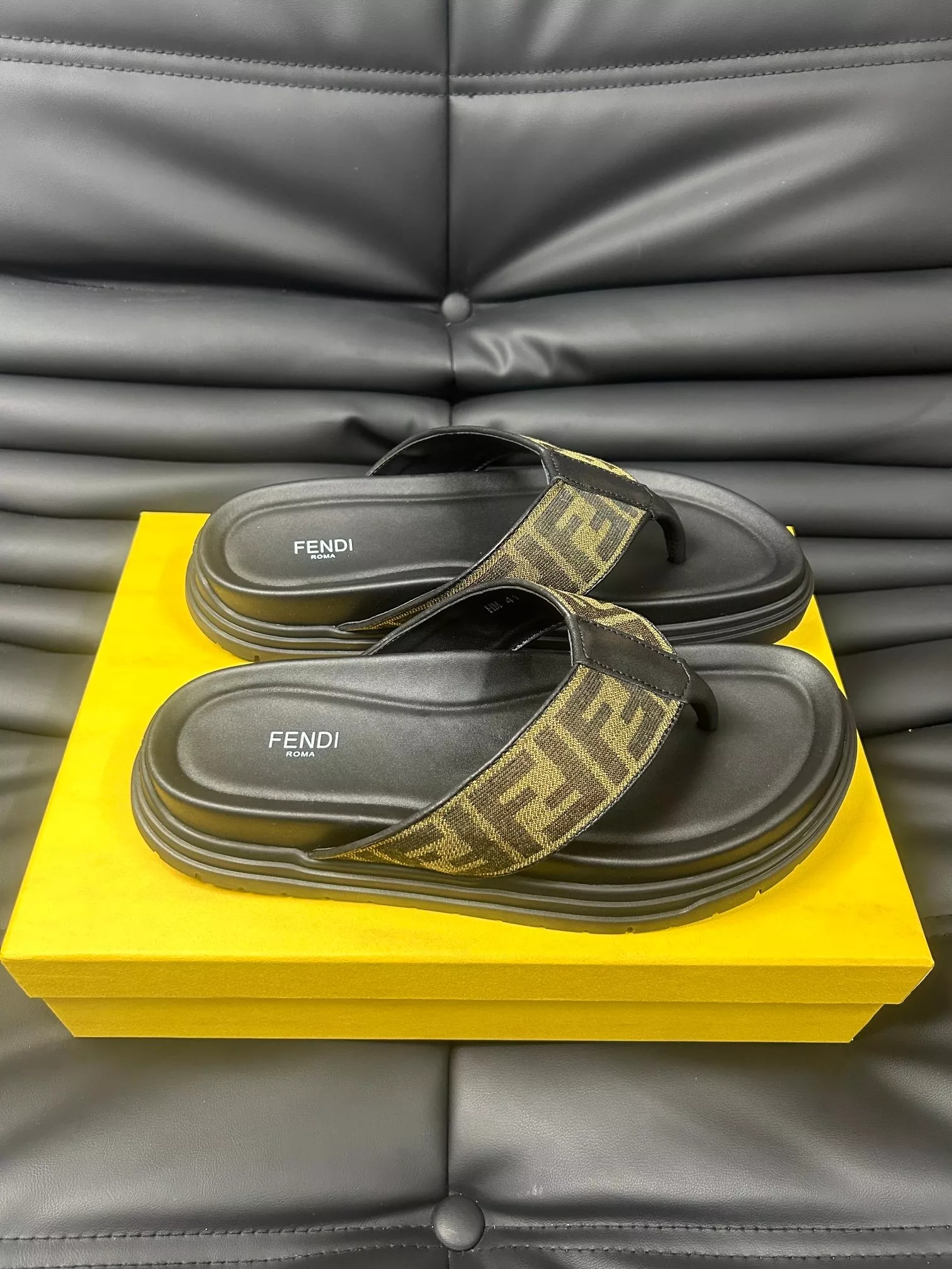 Fendi Slippers For Men Affordable 2819